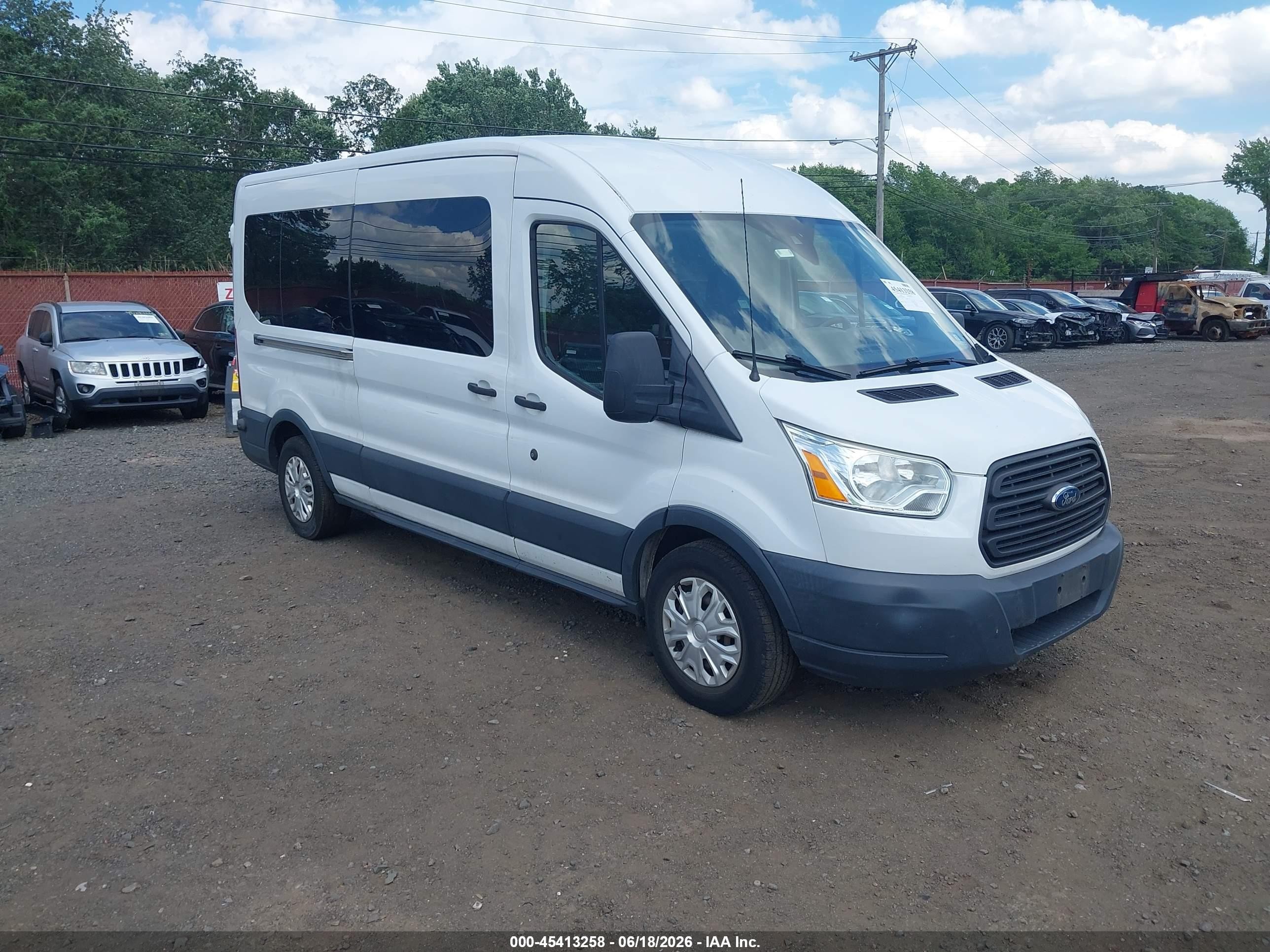 2015 Ford Transit-350 Xlt White vin: 1FBZX2CM4FKA94849