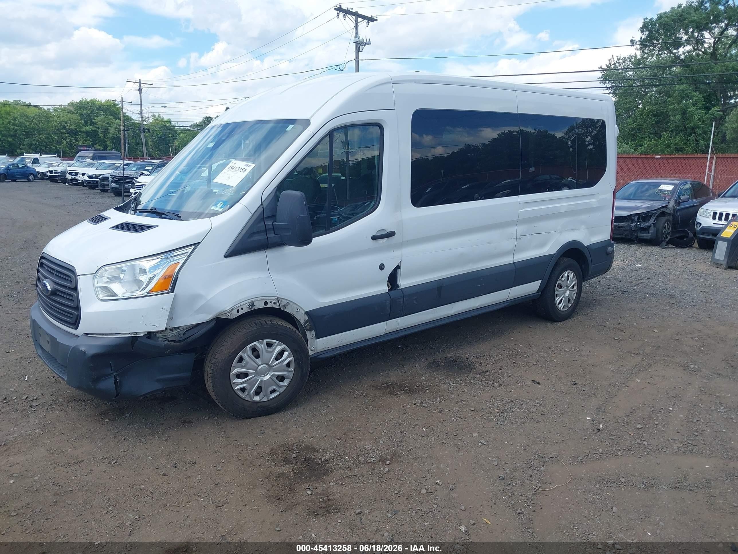 2015 Ford Transit-350 Xlt White vin: 1FBZX2CM4FKA94849
