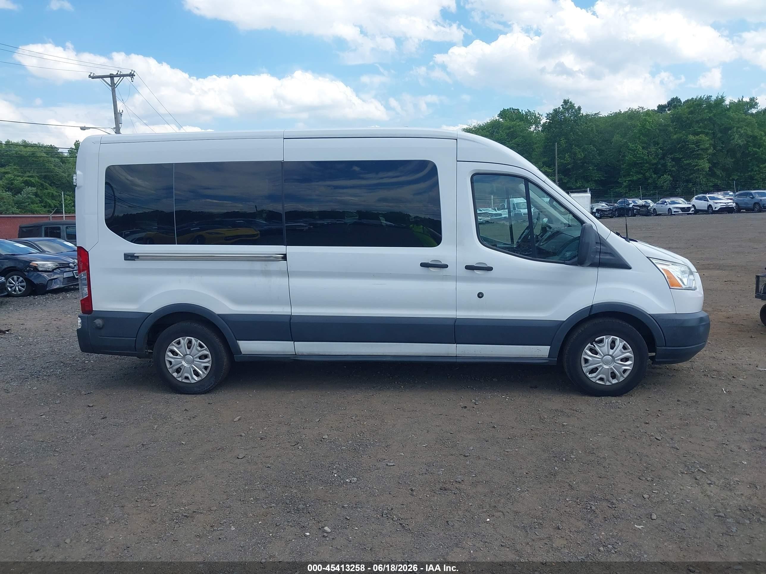 2015 Ford Transit-350 Xlt White vin: 1FBZX2CM4FKA94849