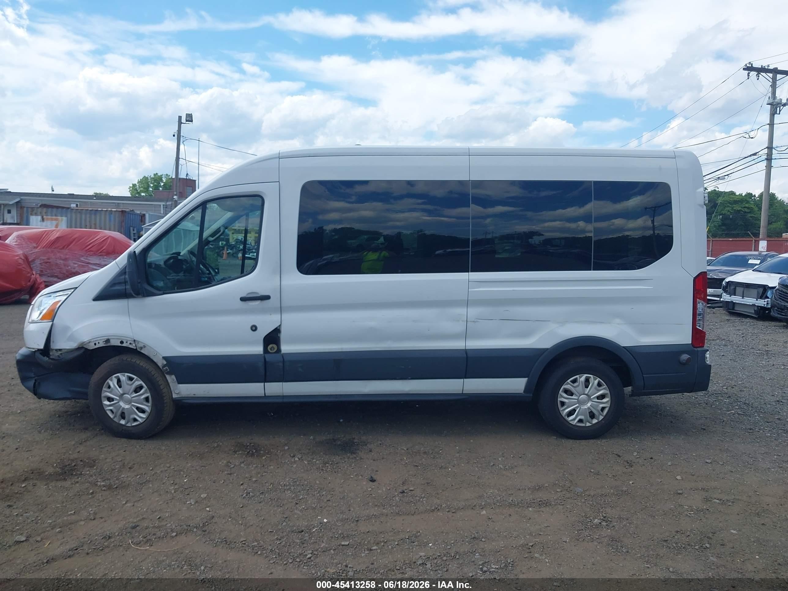 2015 Ford Transit-350 Xlt White vin: 1FBZX2CM4FKA94849