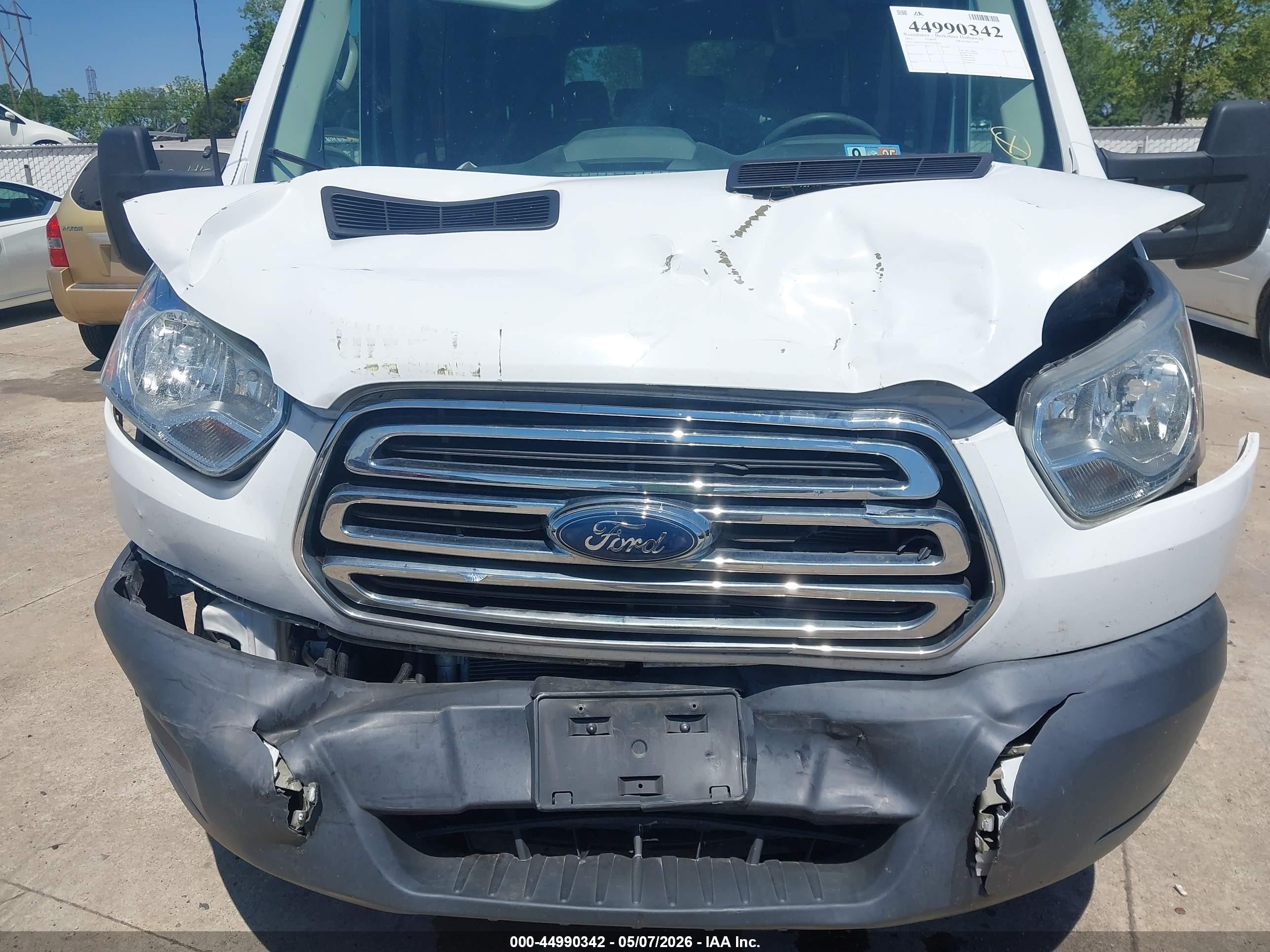 2015 Ford Transit-350 Xlt White vin: 1FBZX2XM2FKB00299