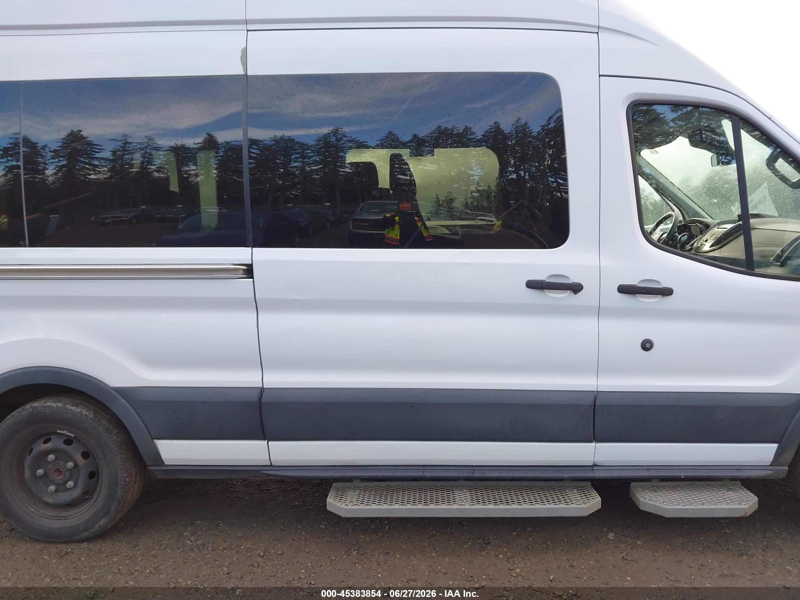 2015 Ford Transit-350 Xlt White vin: 1FBZX2XM5FKB13757