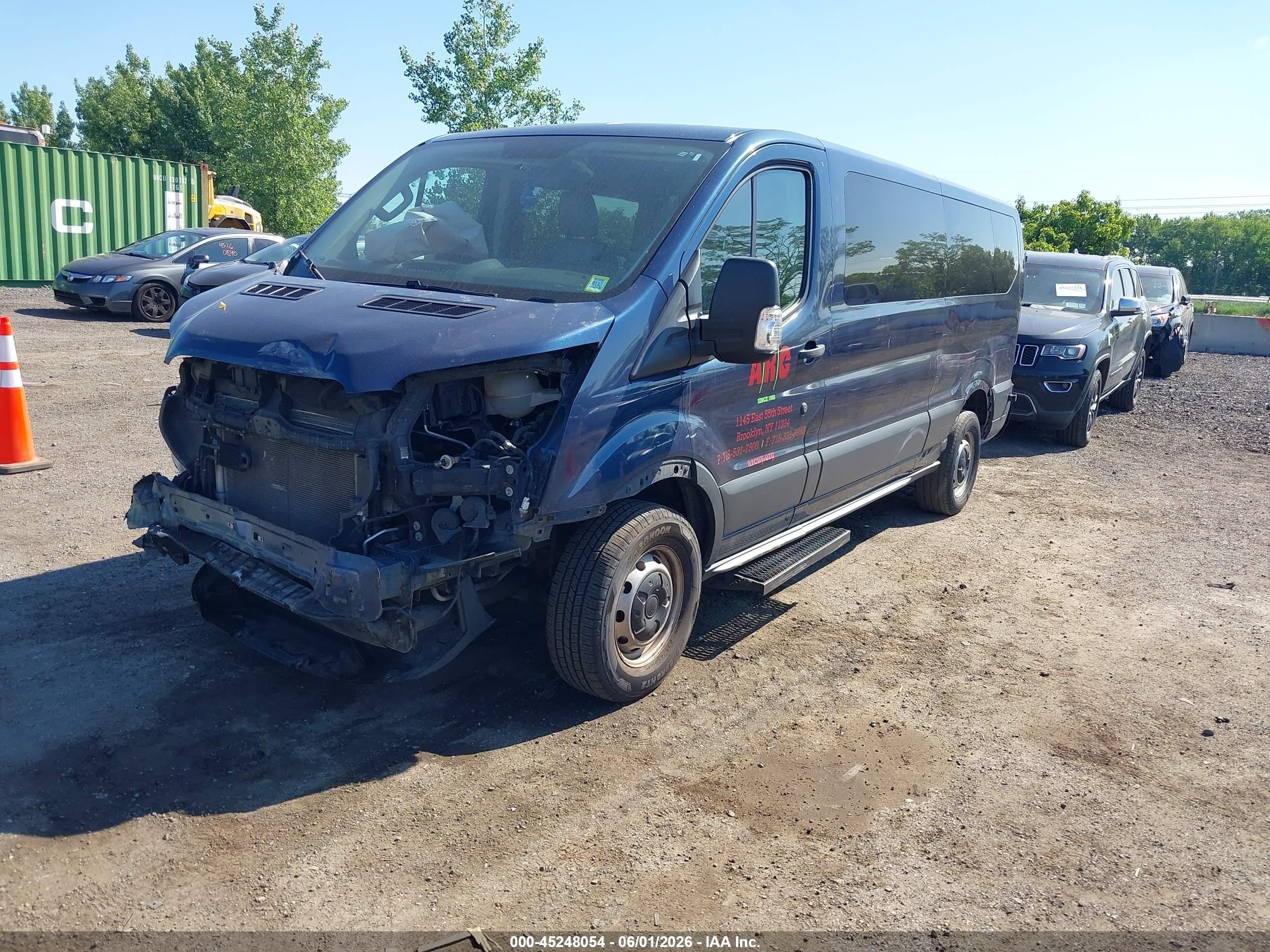 2015 Ford Transit-350 Xl Blue vin: 1FBZX2YM2FKA98116