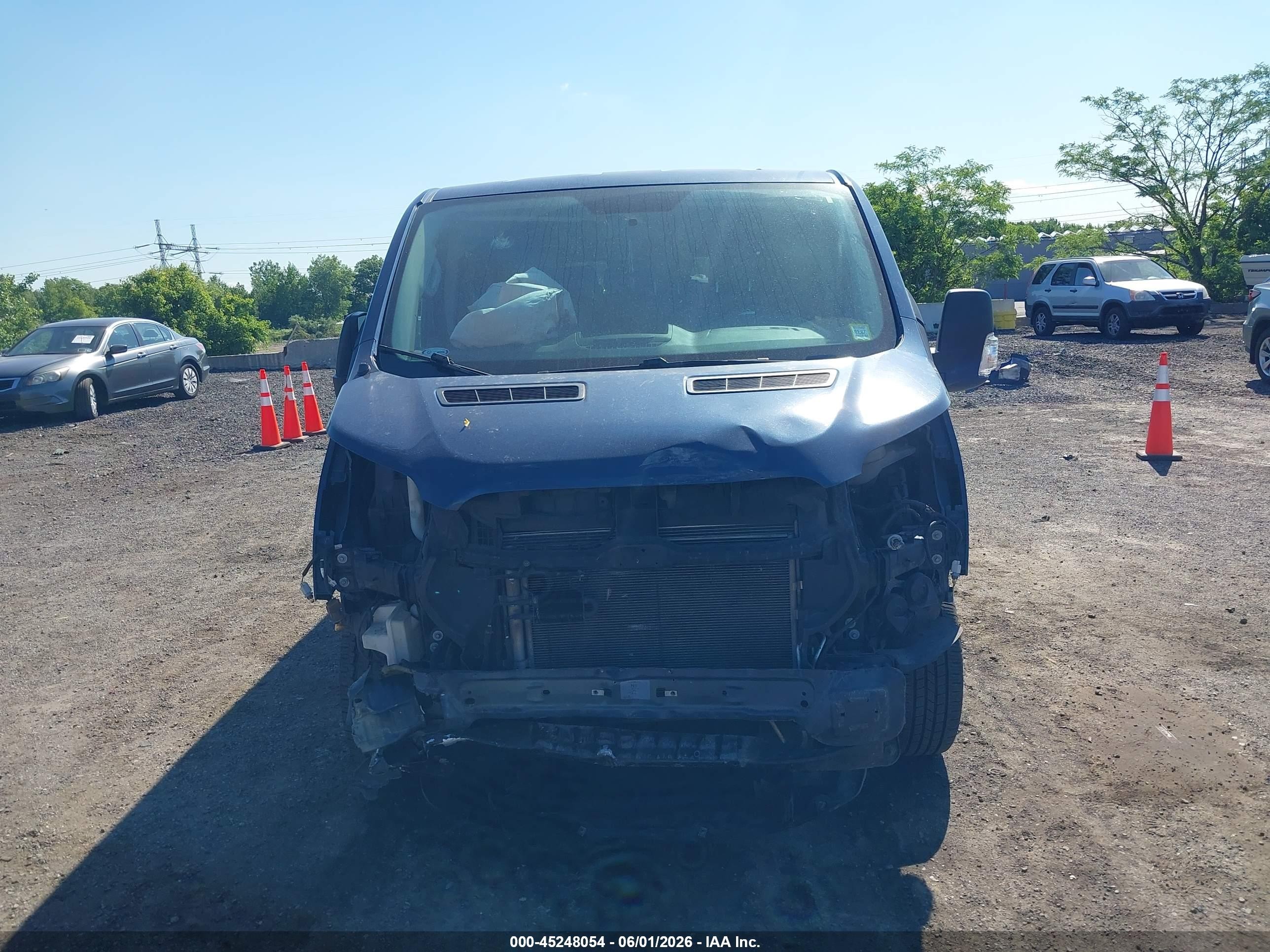 2015 Ford Transit-350 Xl Blue vin: 1FBZX2YM2FKA98116
