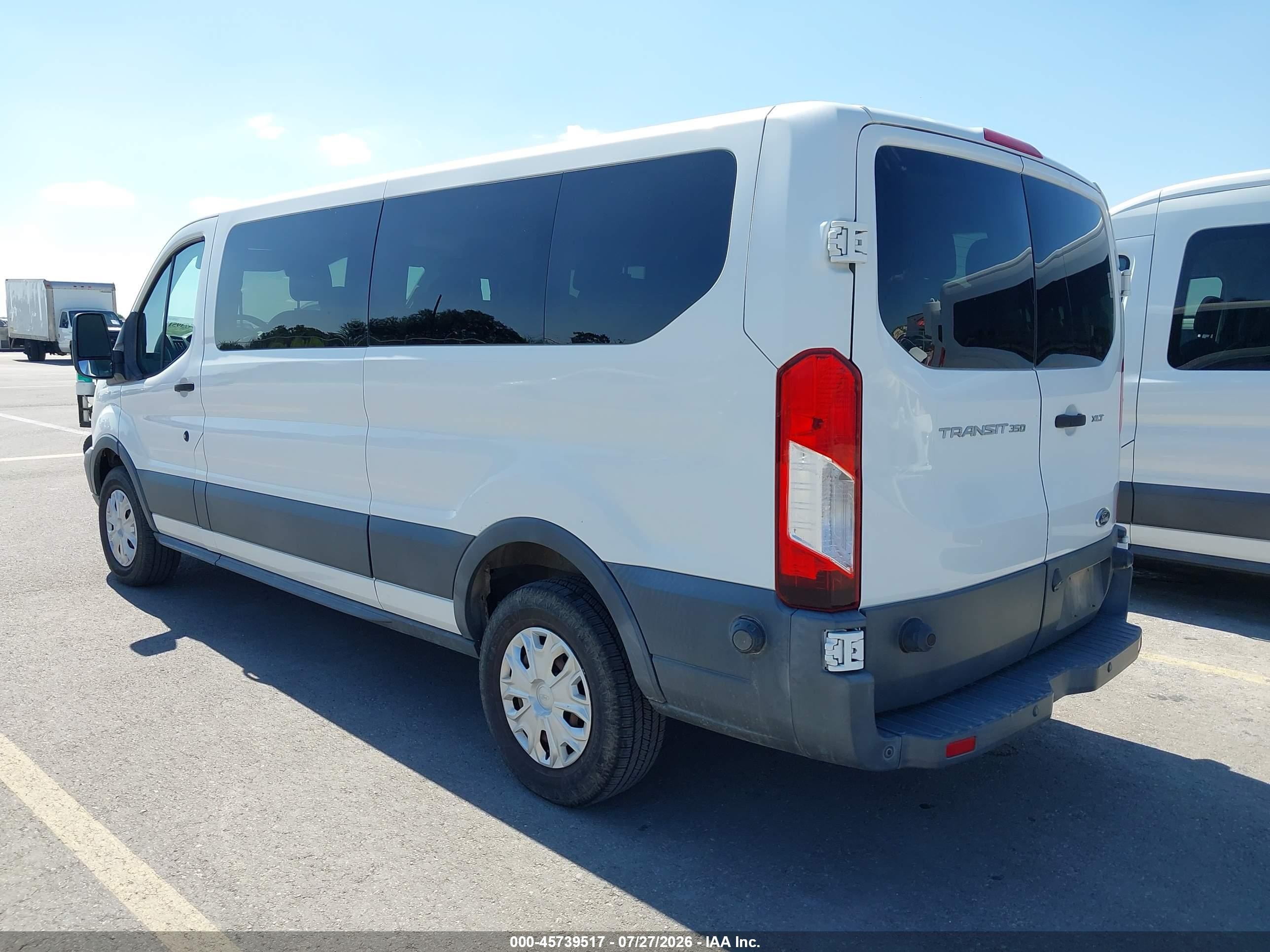 2015 Ford Transit-350 Xlt White vin: 1FBZX2YM8FKB01570