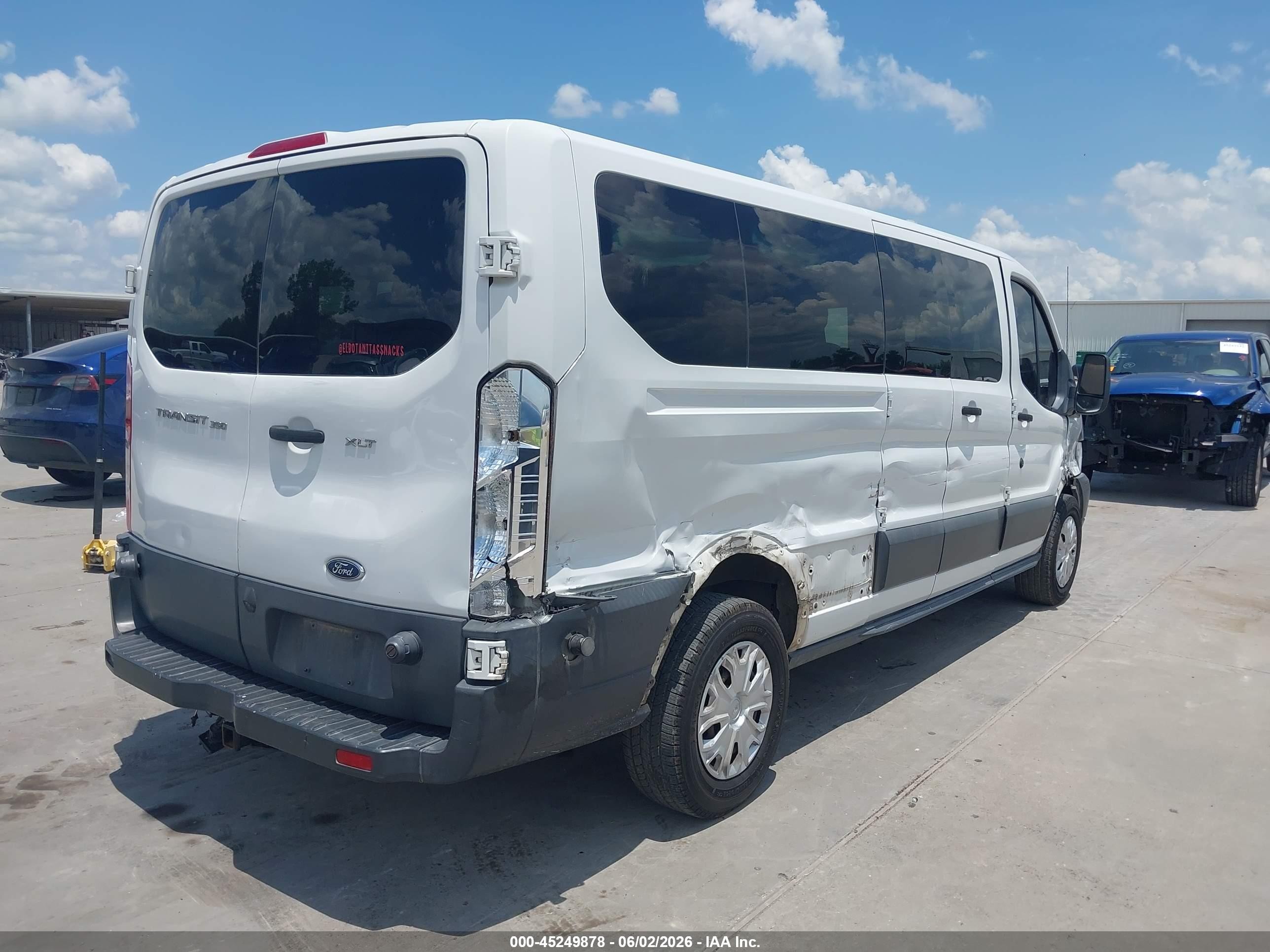 2015 Ford Transit-350 Xlt White vin: 1FBZX2ZM0FKA95407