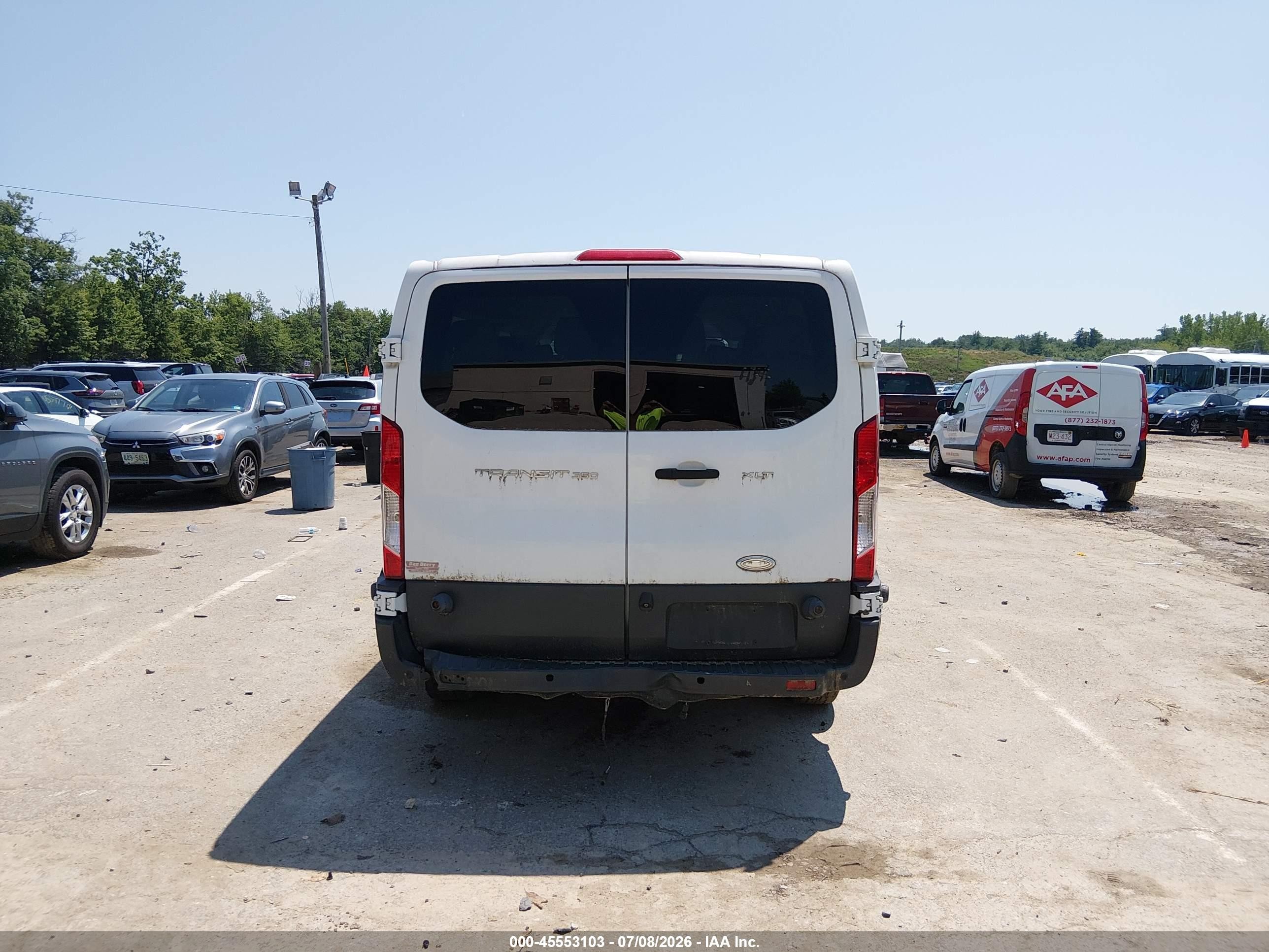 2015 Ford Transit-350 Xlt White vin: 1FBZX2ZM2FKA31644