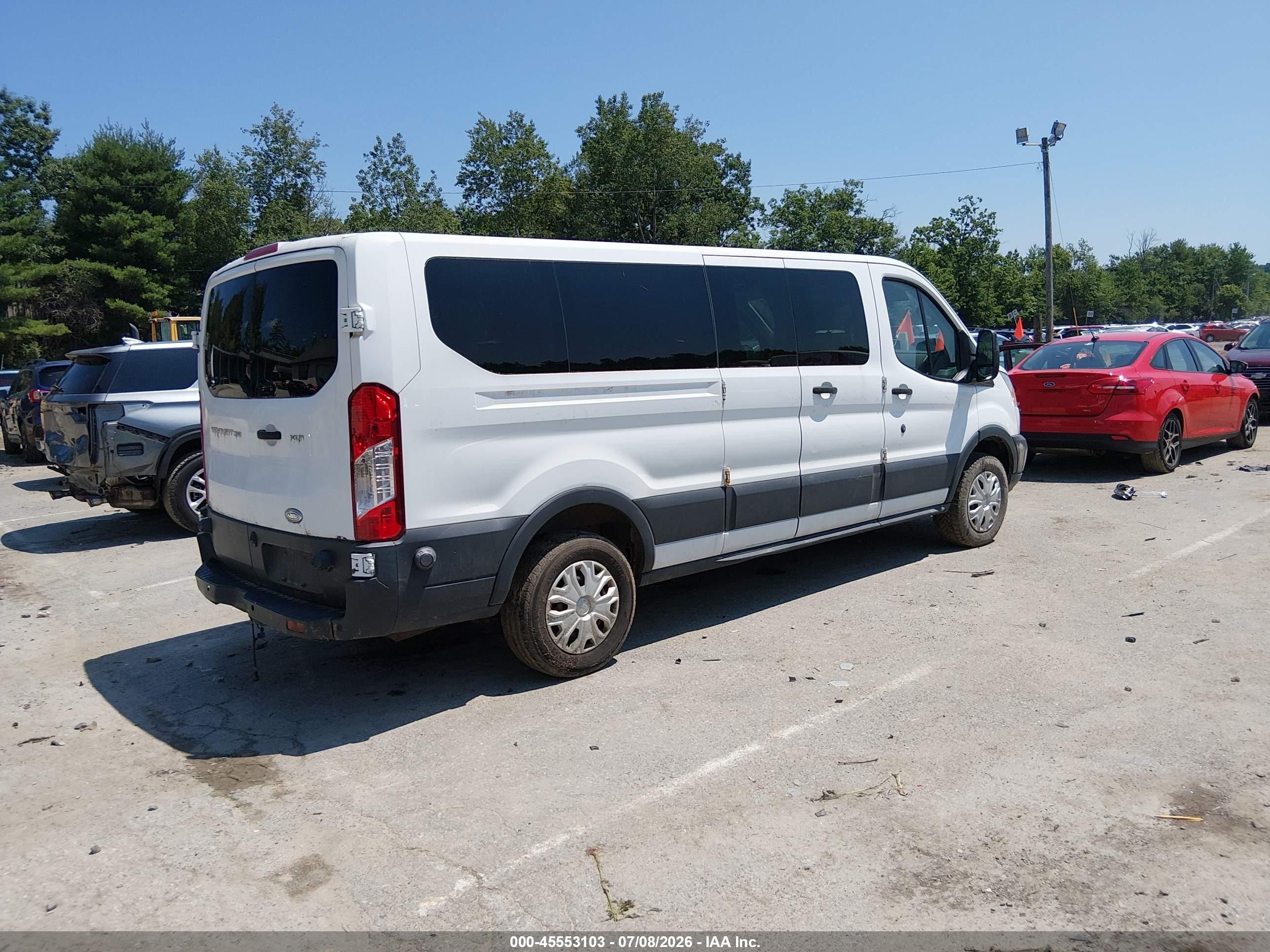 2015 Ford Transit-350 Xlt White vin: 1FBZX2ZM2FKA31644
