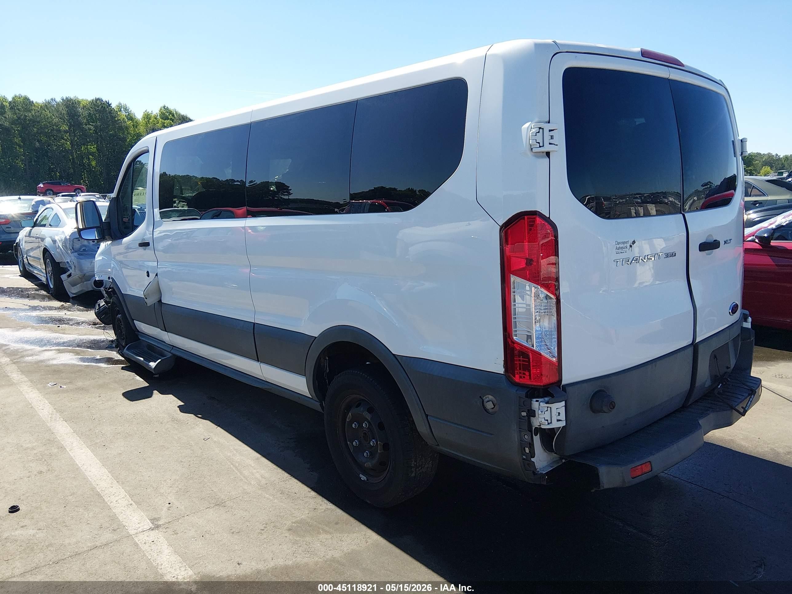 2015 Ford Transit-350 Xlt White vin: 1FBZX2ZM2FKB22753