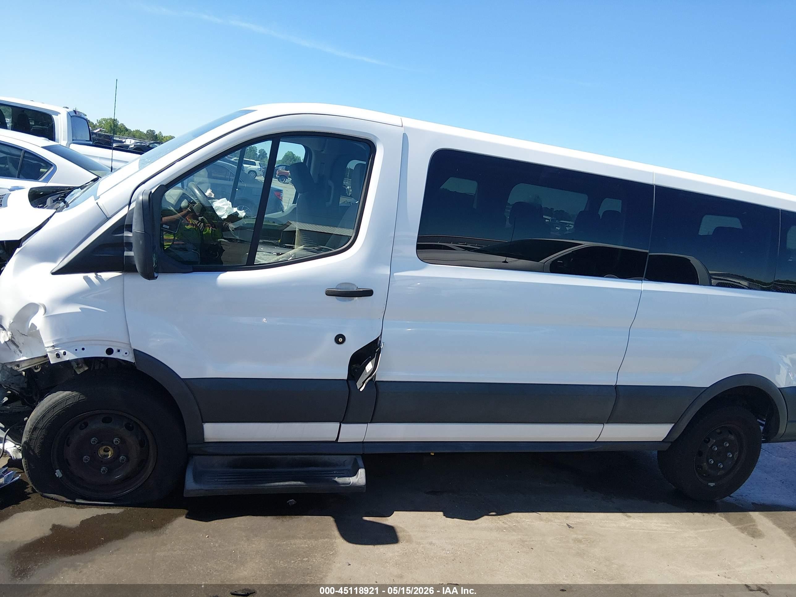 2015 Ford Transit-350 Xlt White vin: 1FBZX2ZM2FKB22753