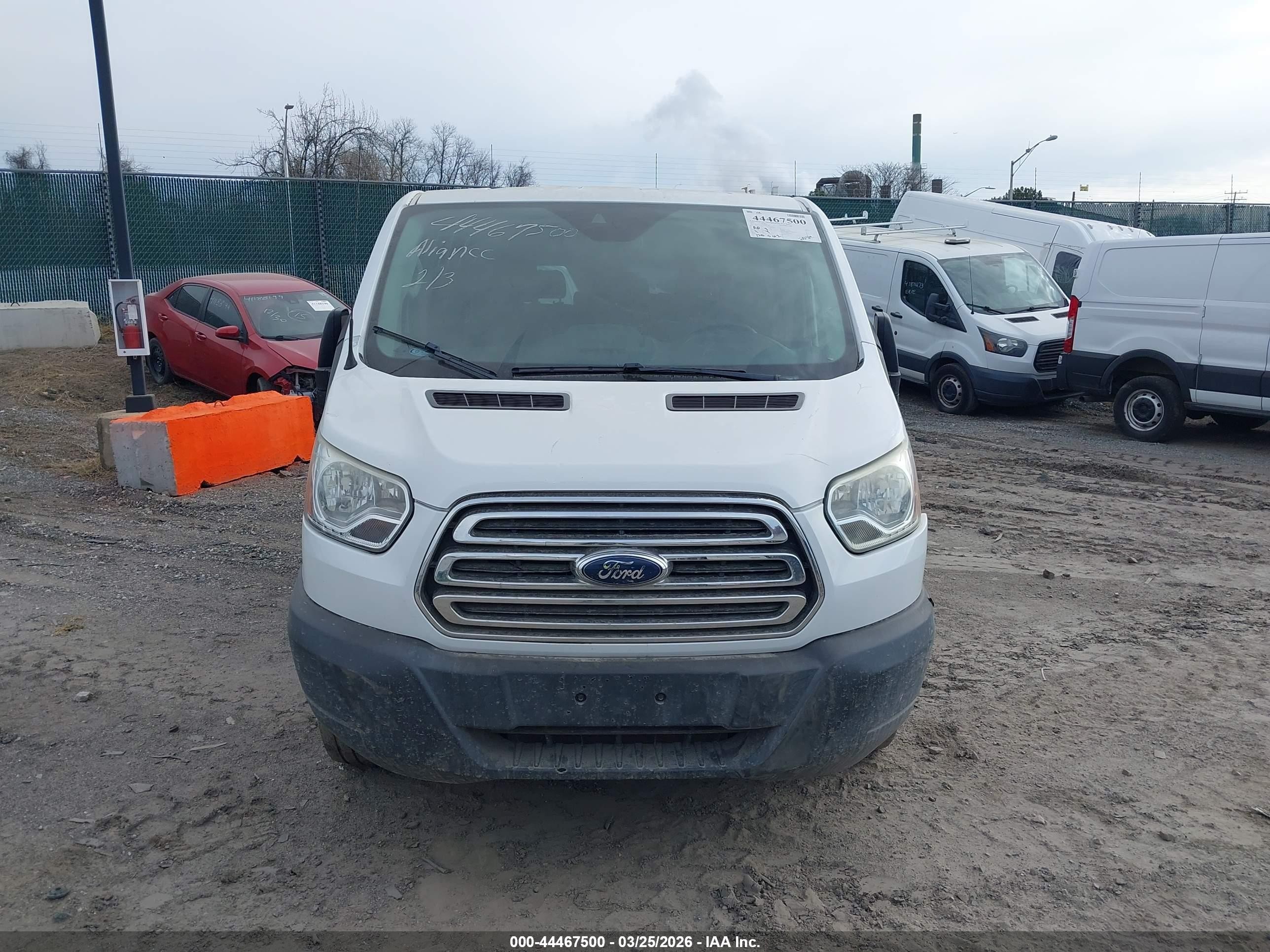 2015 Ford Transit-350 Xlt White vin: 1FBZX2ZM3FKB12300