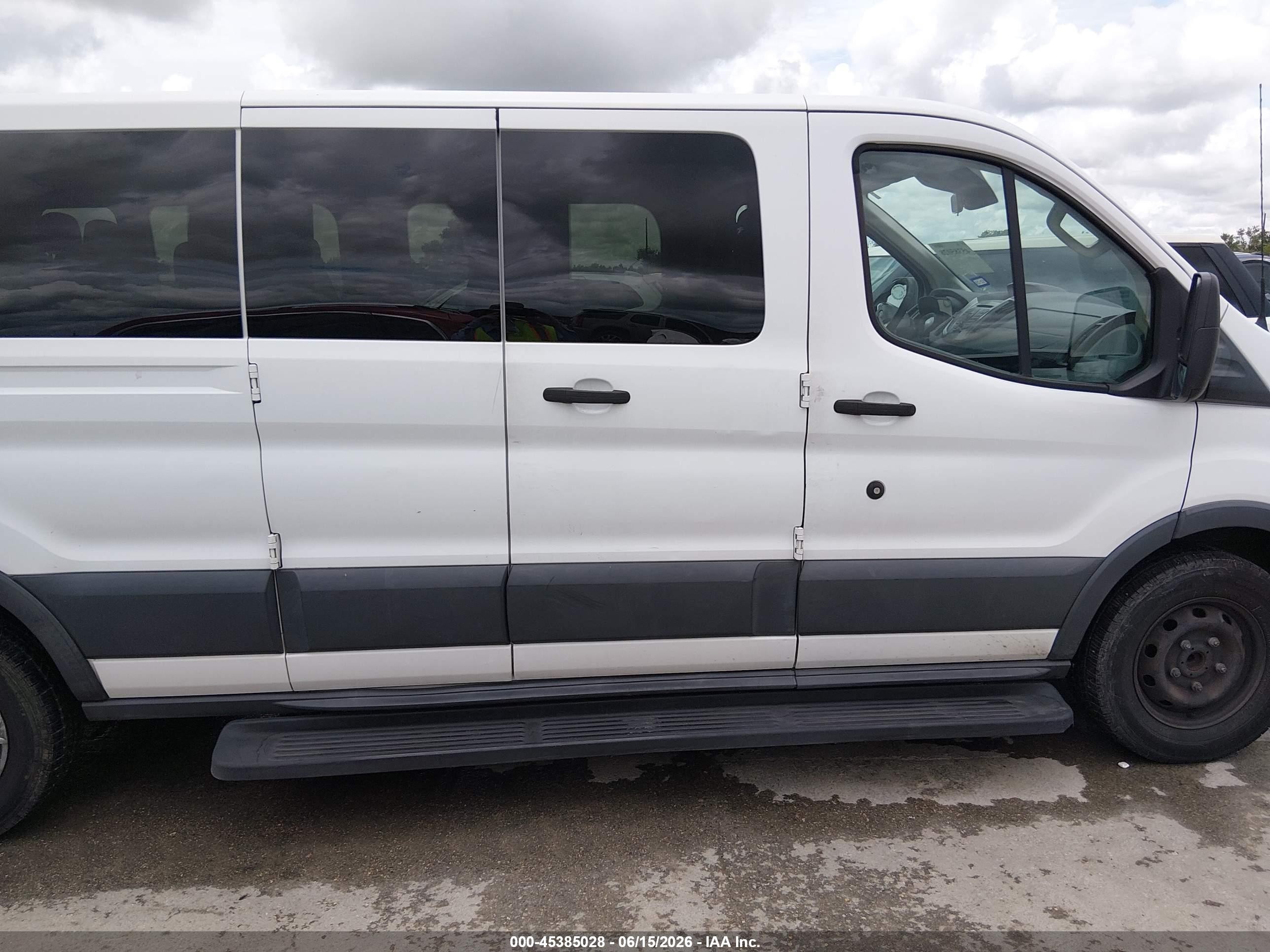 2015 Ford Transit-350 Xlt White vin: 1FBZX2ZM4FKA39342