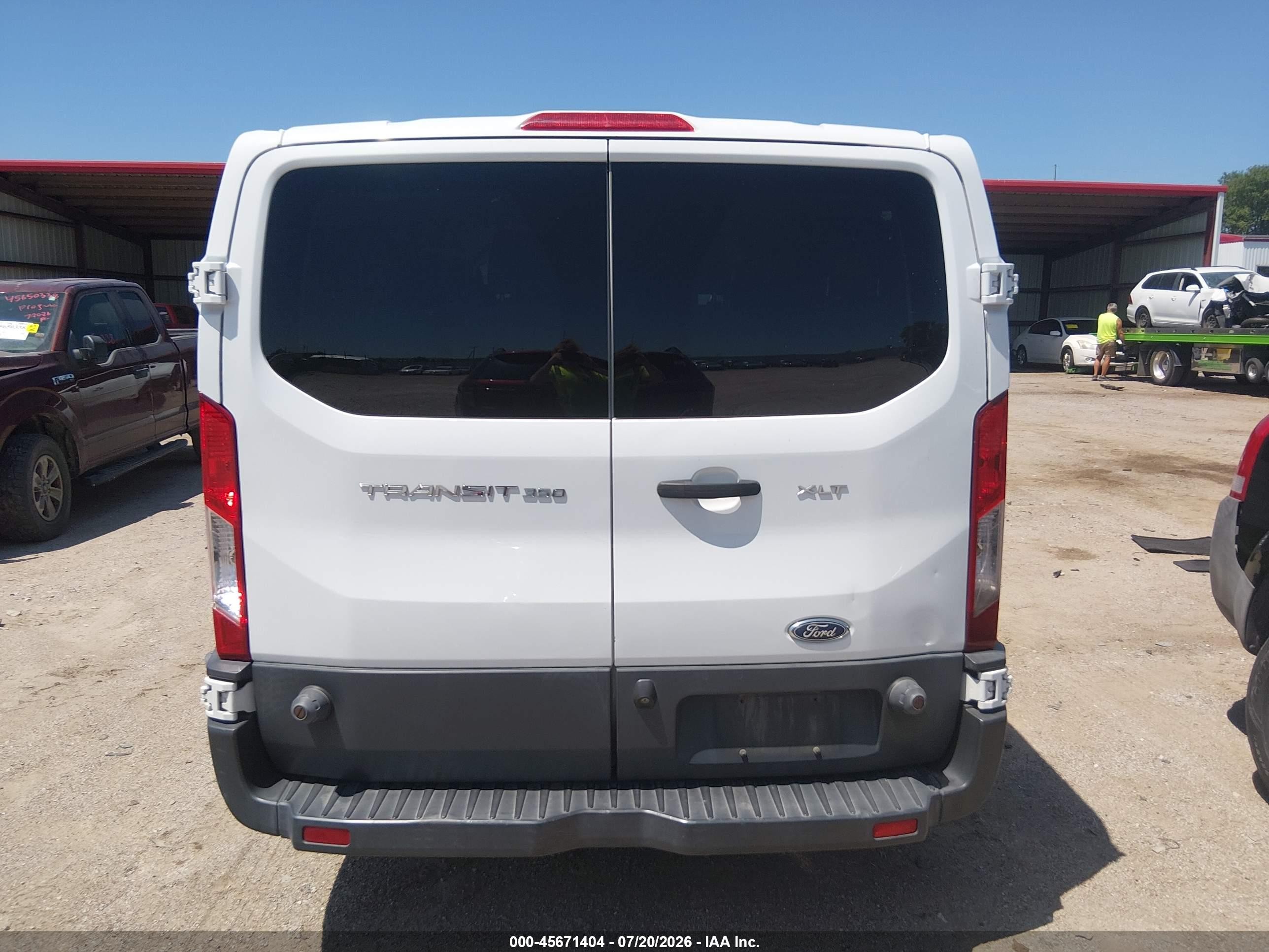 2015 Ford Transit-350 Xlt White vin: 1FBZX2ZM4FKA97922