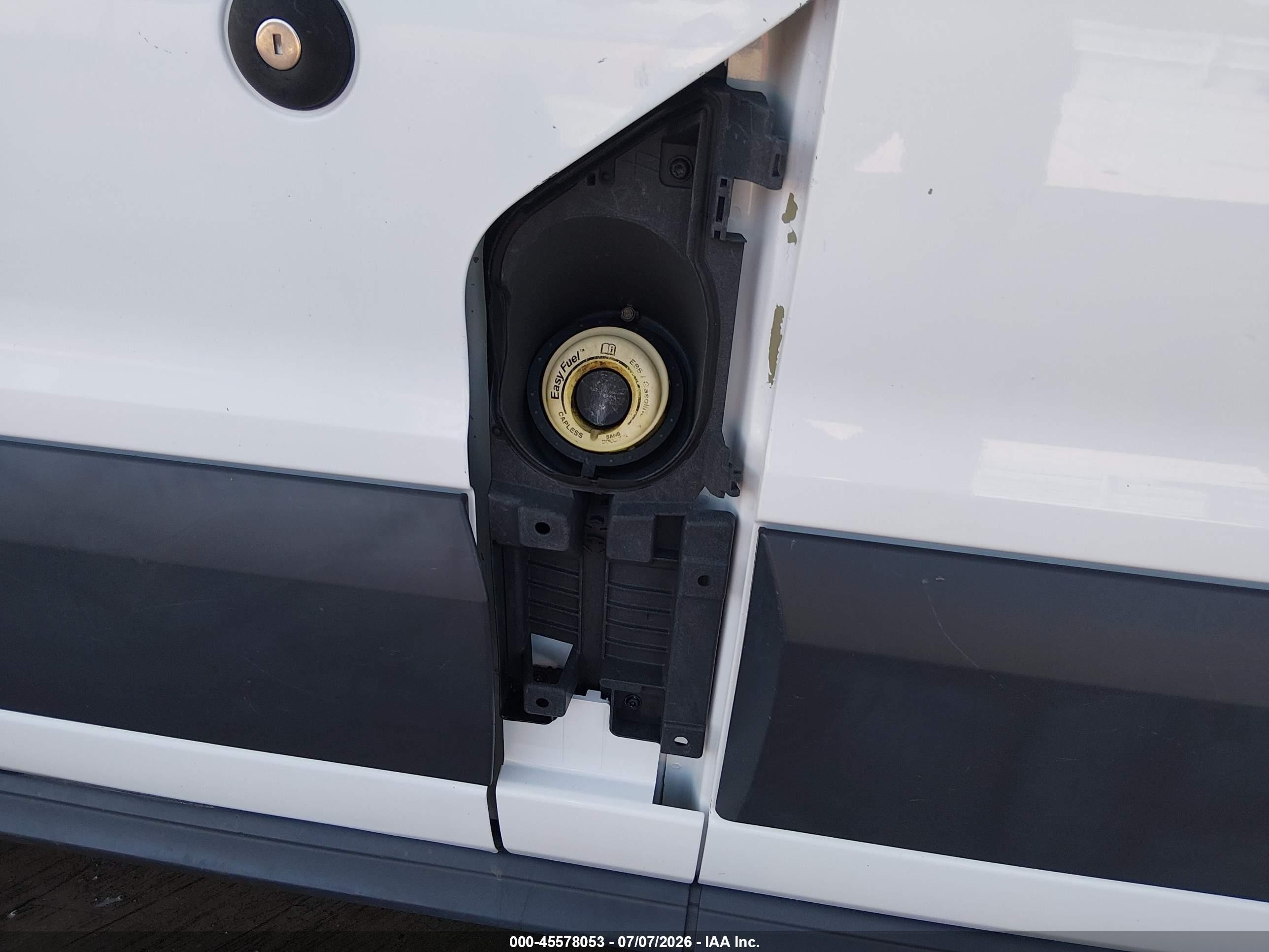 2015 Ford Transit-350 Xlt White vin: 1FBZX2ZM4FKB27727
