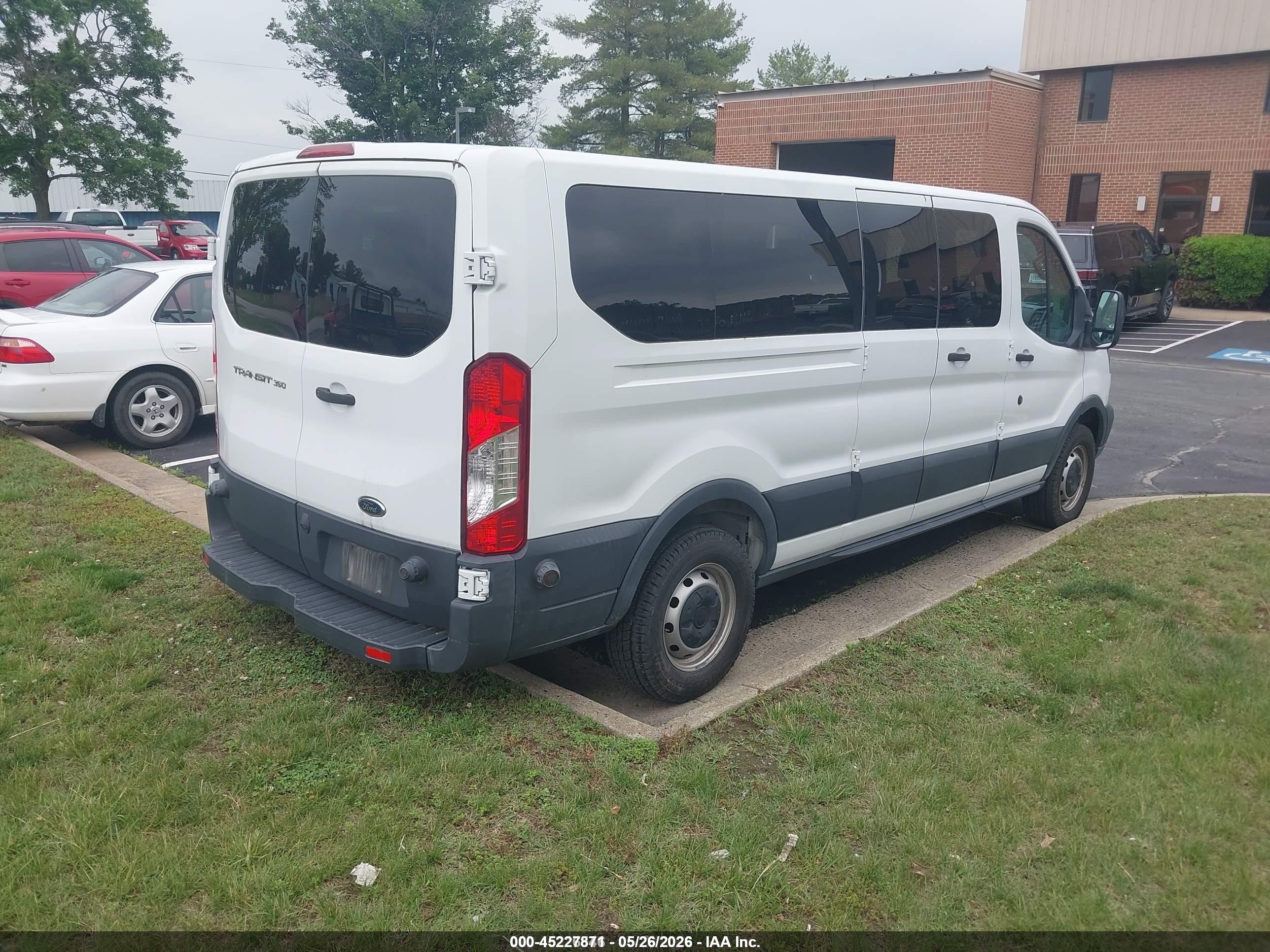 2018 Ford Transit-350 Xl White vin: 1FBZX2ZM4JKB18857