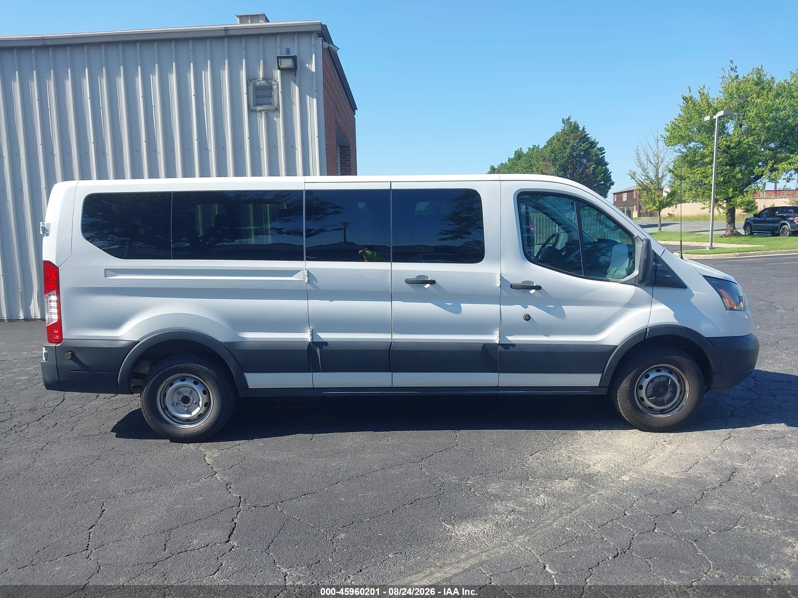 2019 Ford Transit-350 Xl White vin: 1FBZX2ZM4KKA03032