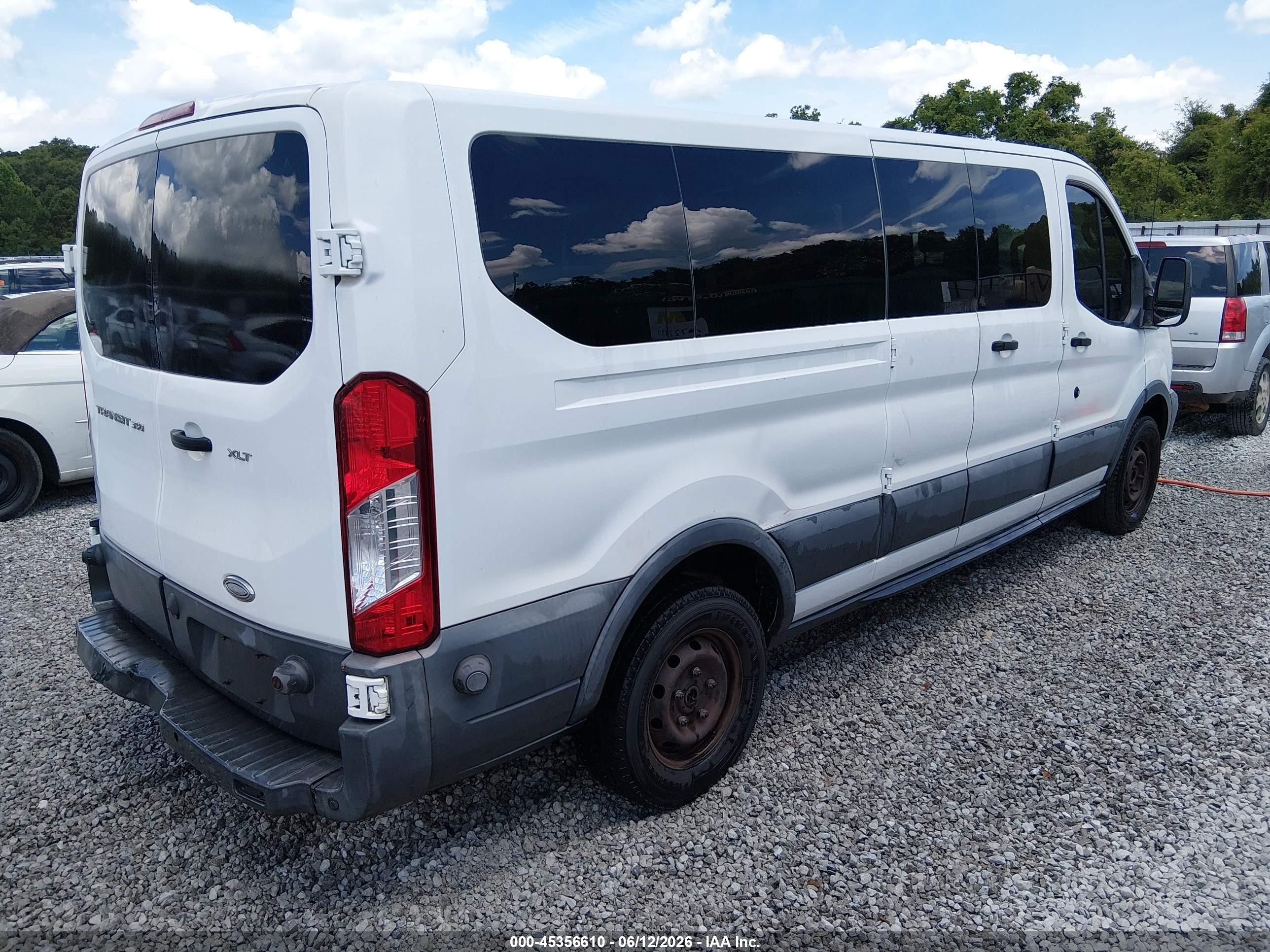 2015 Ford Transit-350 Xlt White vin: 1FBZX2ZM5FKA29886