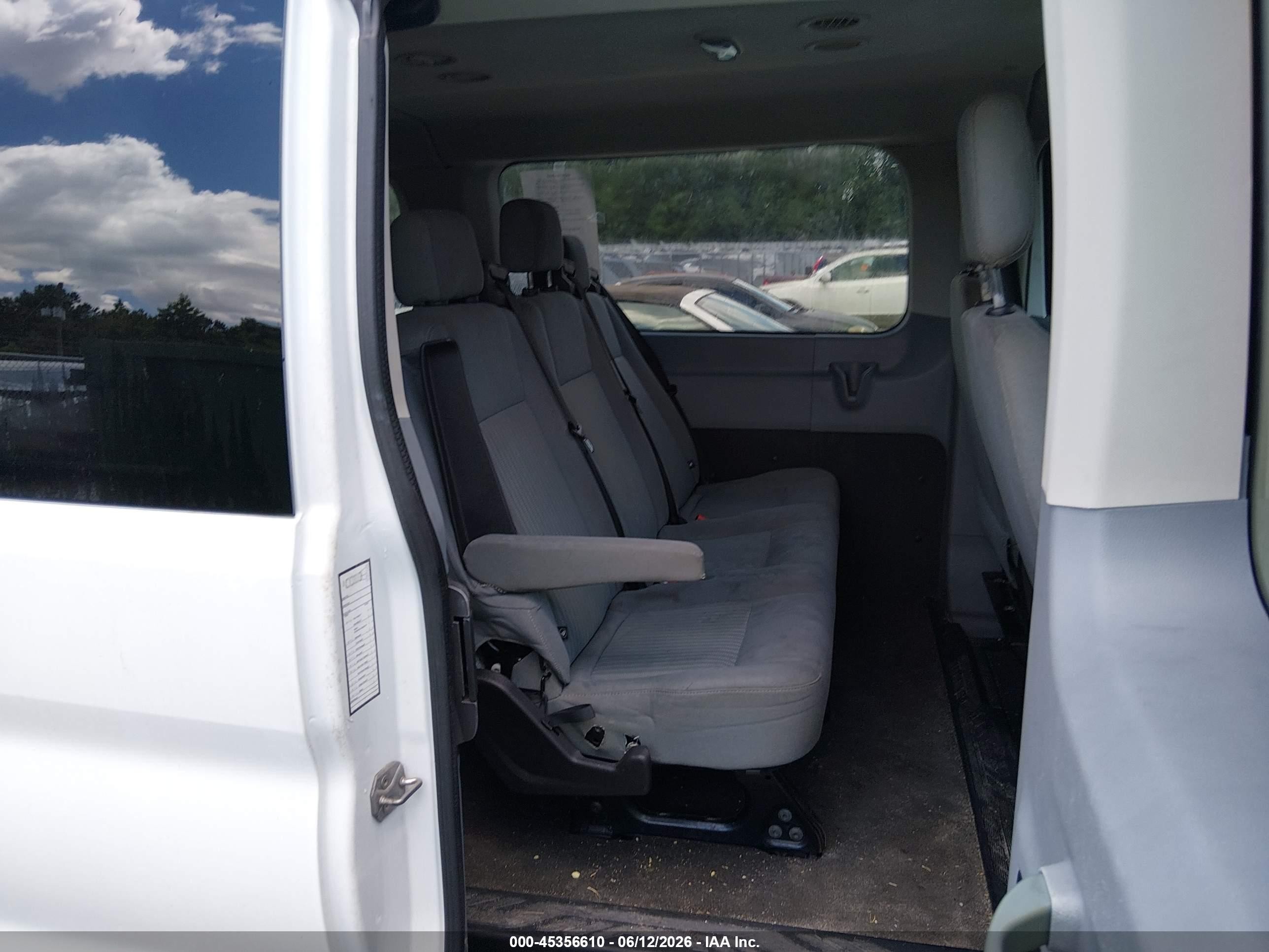 2015 Ford Transit-350 Xlt White vin: 1FBZX2ZM5FKA29886