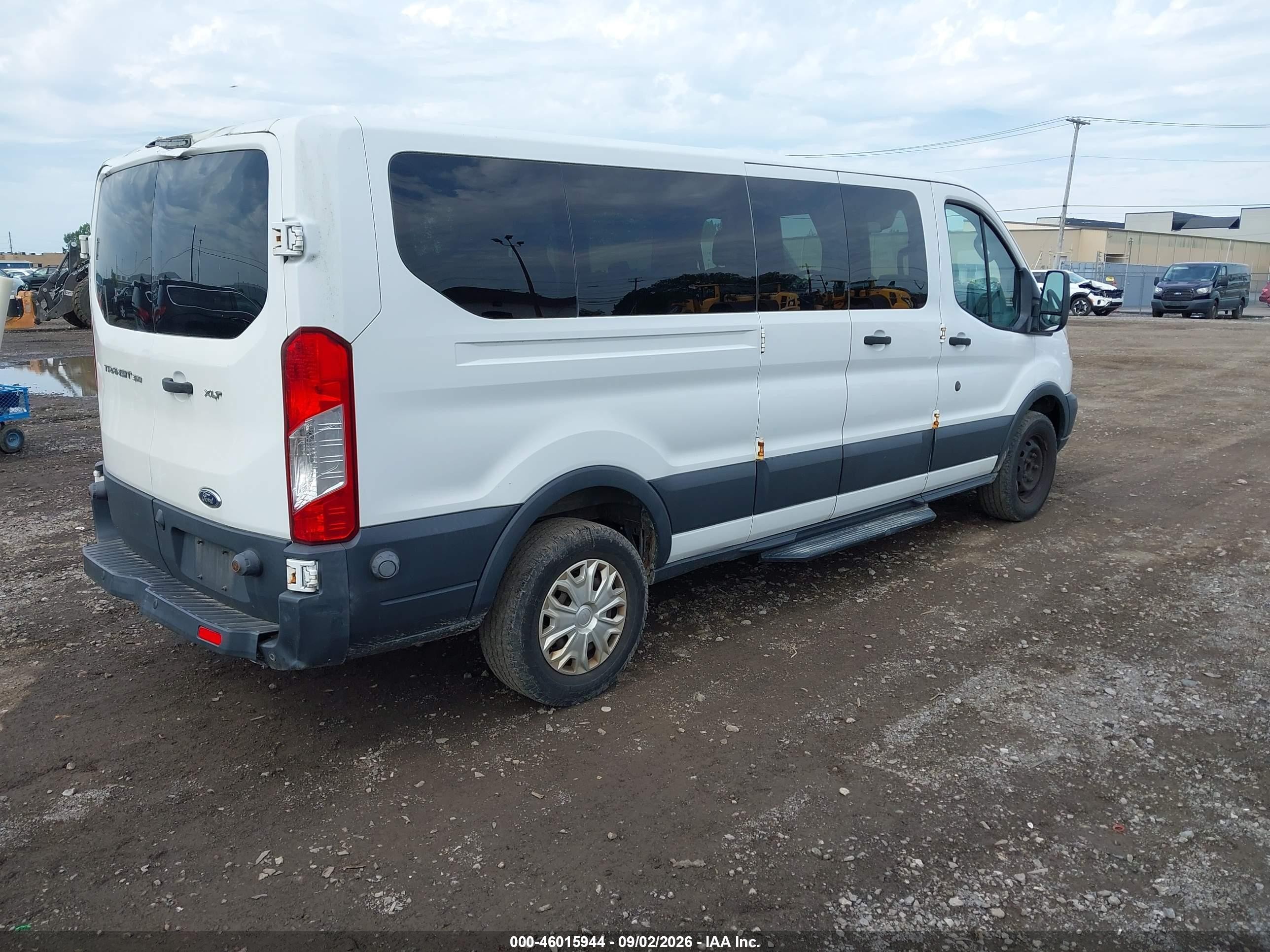 2015 Ford Transit-350 Xlt White vin: 1FBZX2ZM6FKA76294