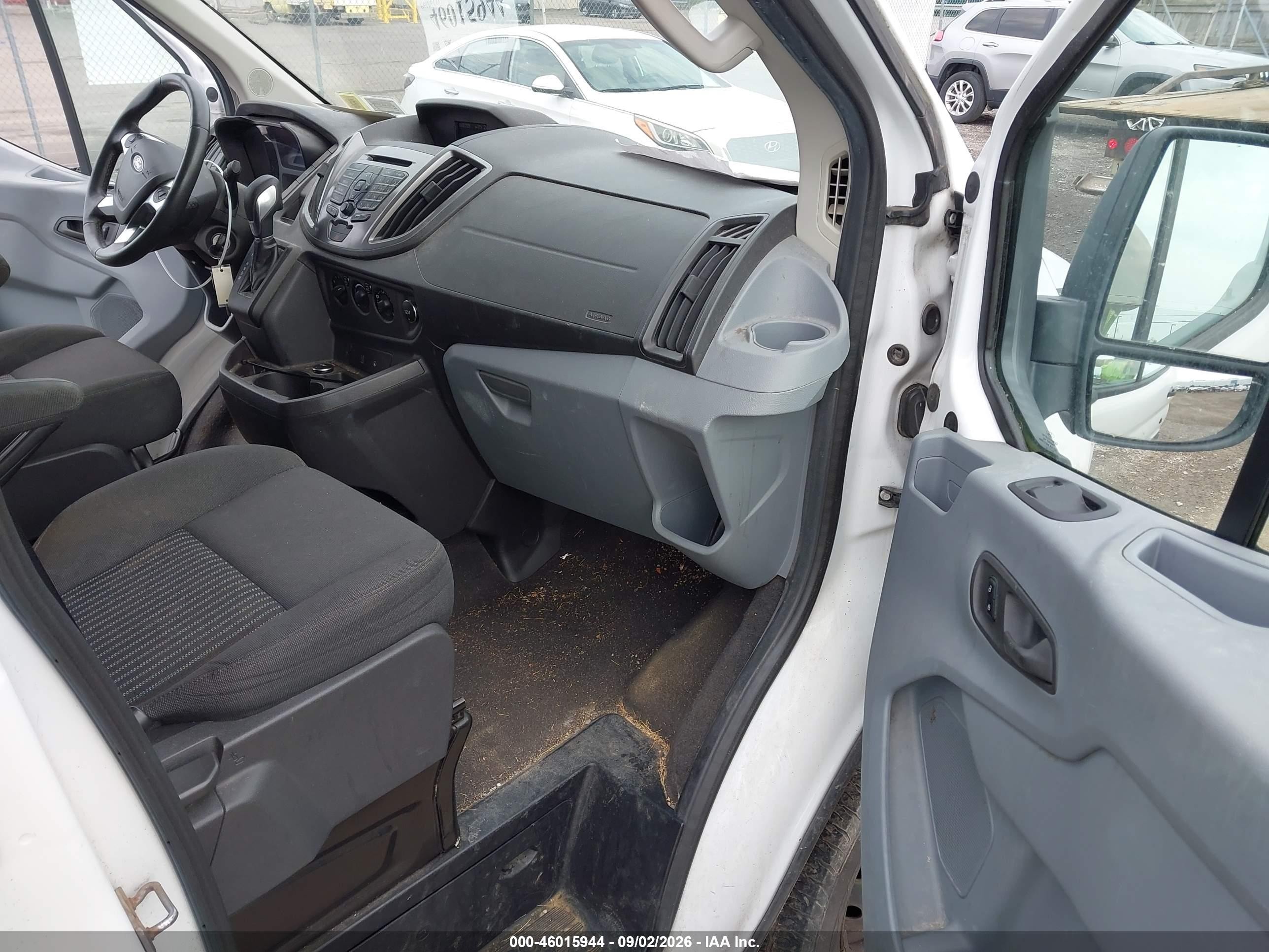 2015 Ford Transit-350 Xlt White vin: 1FBZX2ZM6FKA76294