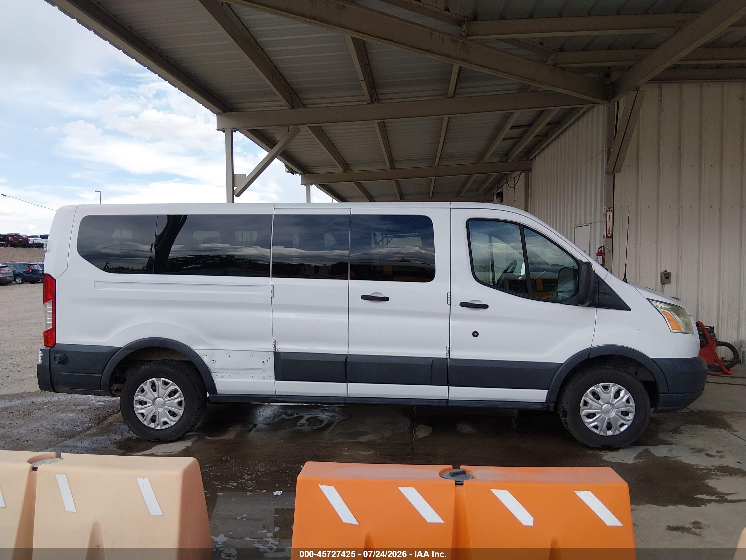 2015 Ford Transit-350 Xlt White vin: 1FBZX2ZM6FKB27728
