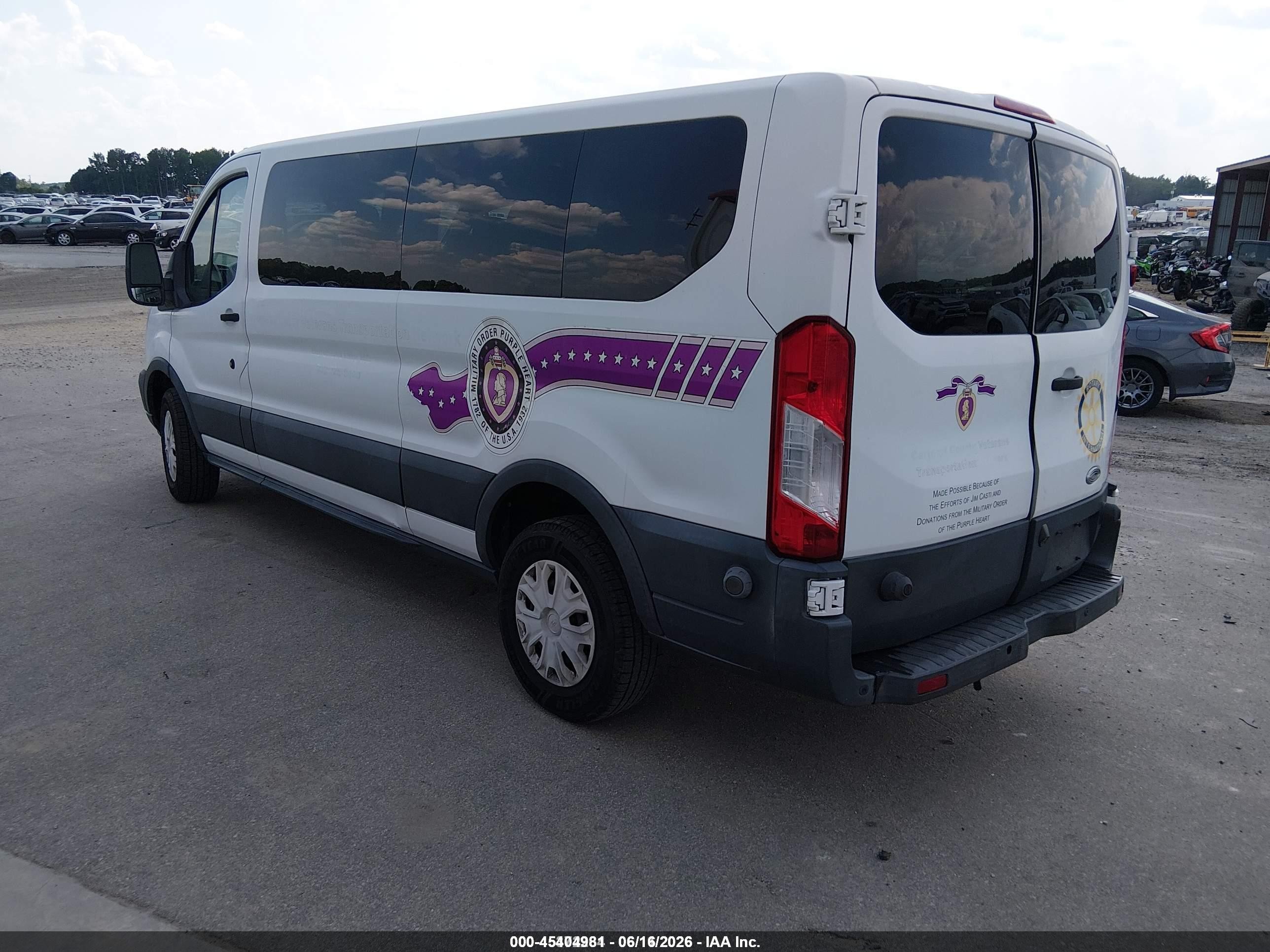 2015 Ford Transit-350 Xlt White vin: 1FBZX2ZM7FKA31218