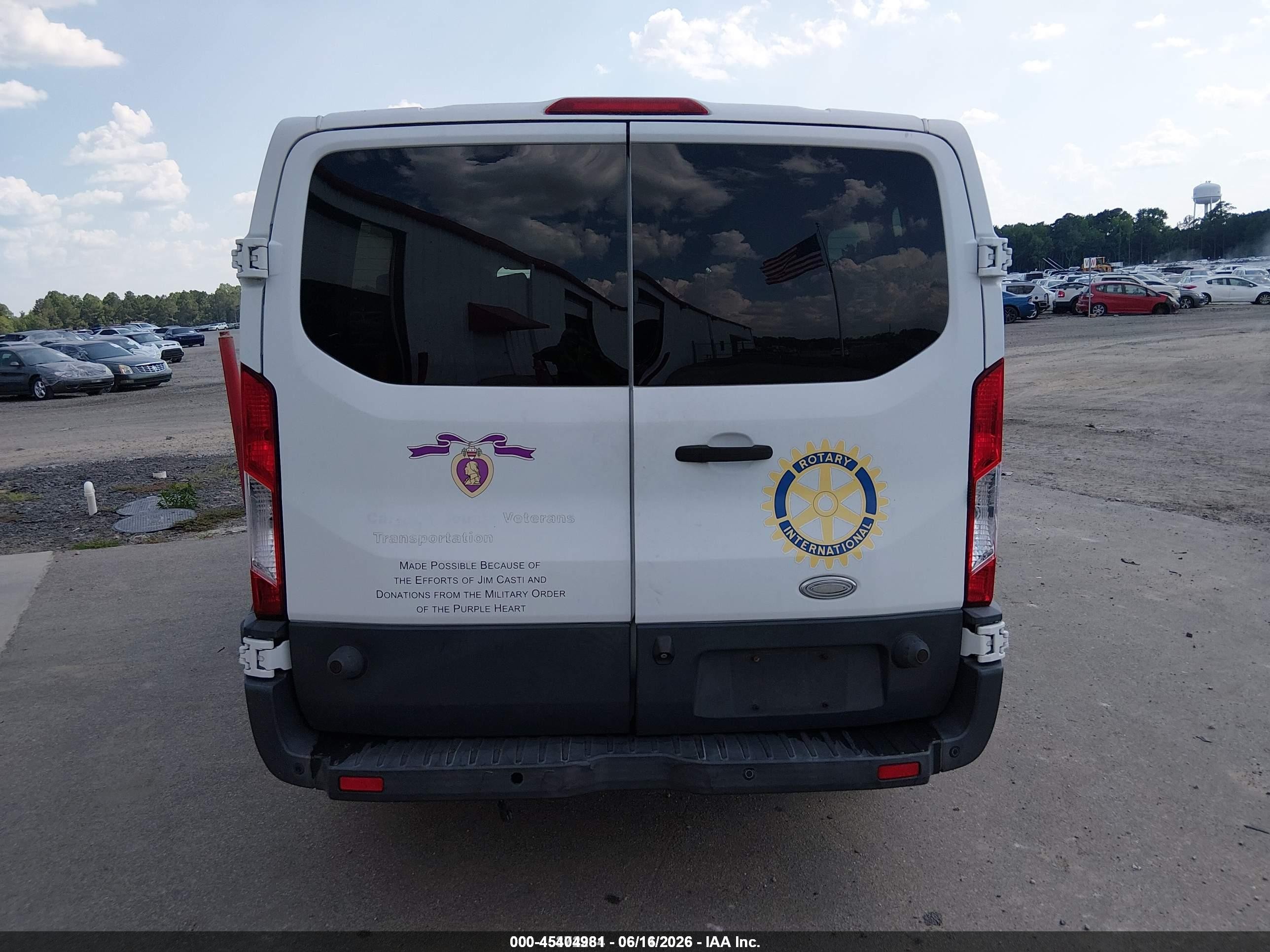 2015 Ford Transit-350 Xlt White vin: 1FBZX2ZM7FKA31218