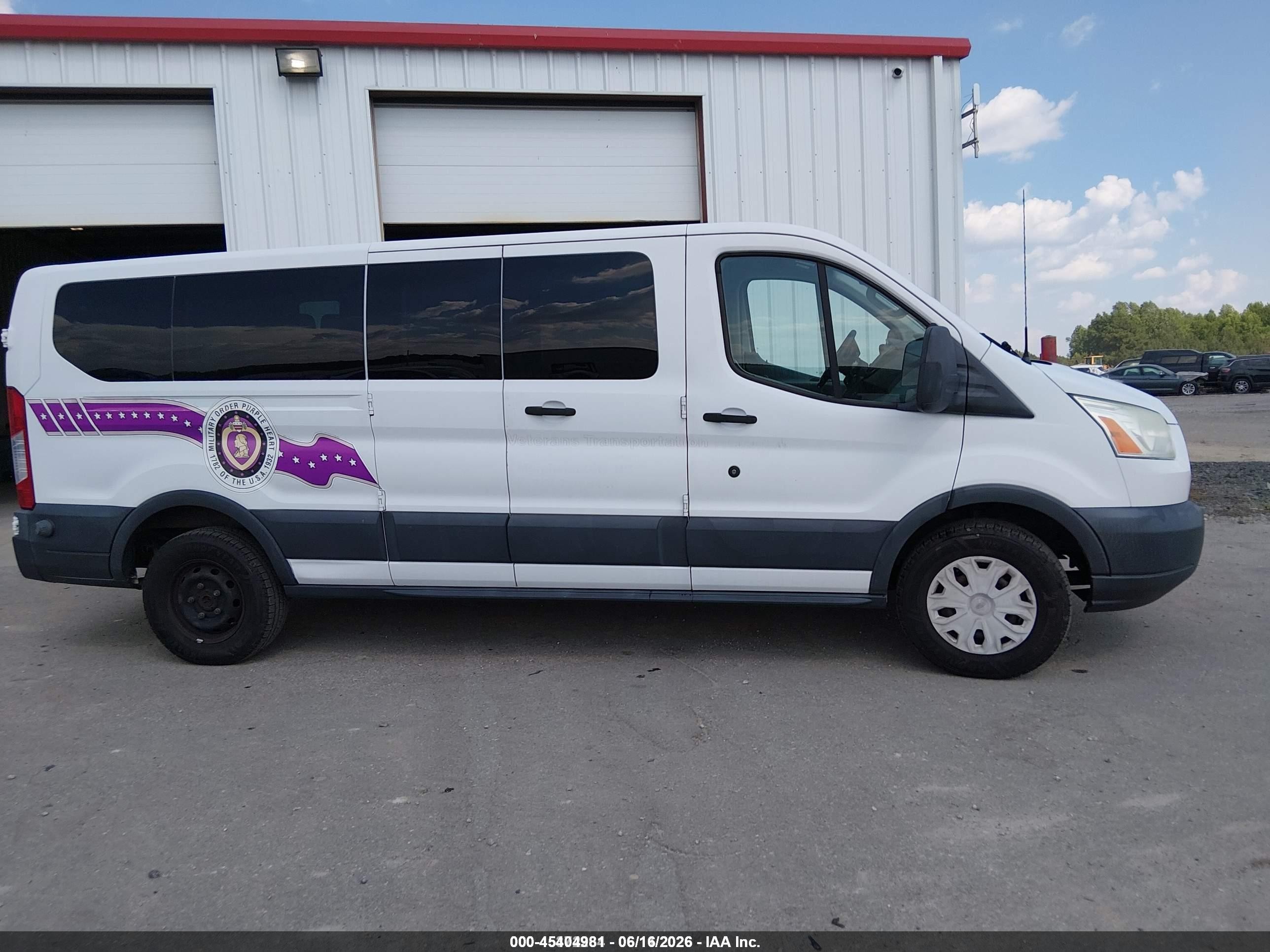 2015 Ford Transit-350 Xlt White vin: 1FBZX2ZM7FKA31218