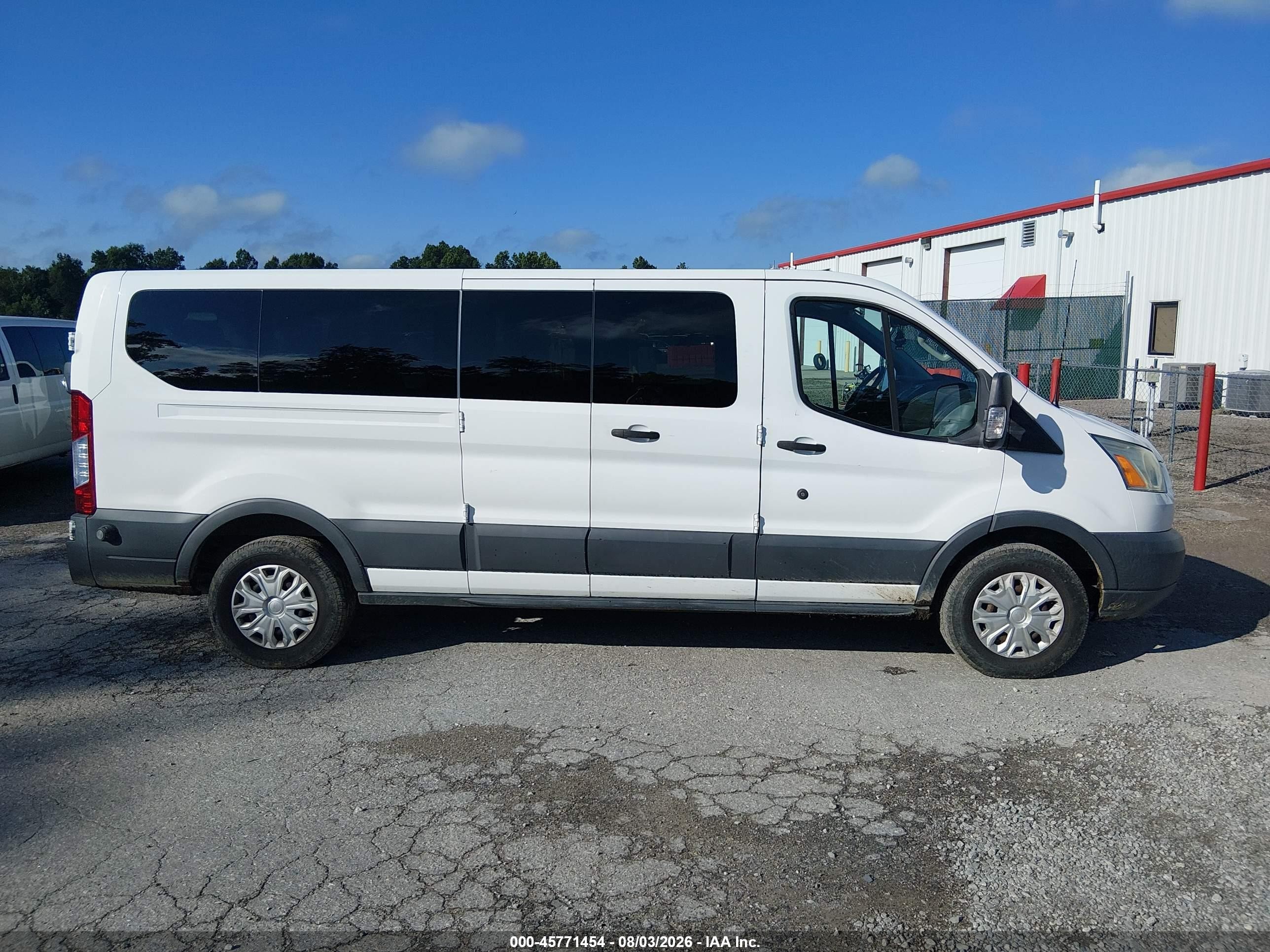 2015 Ford Transit-350 Xlt White vin: 1FBZX2ZM7FKB27964