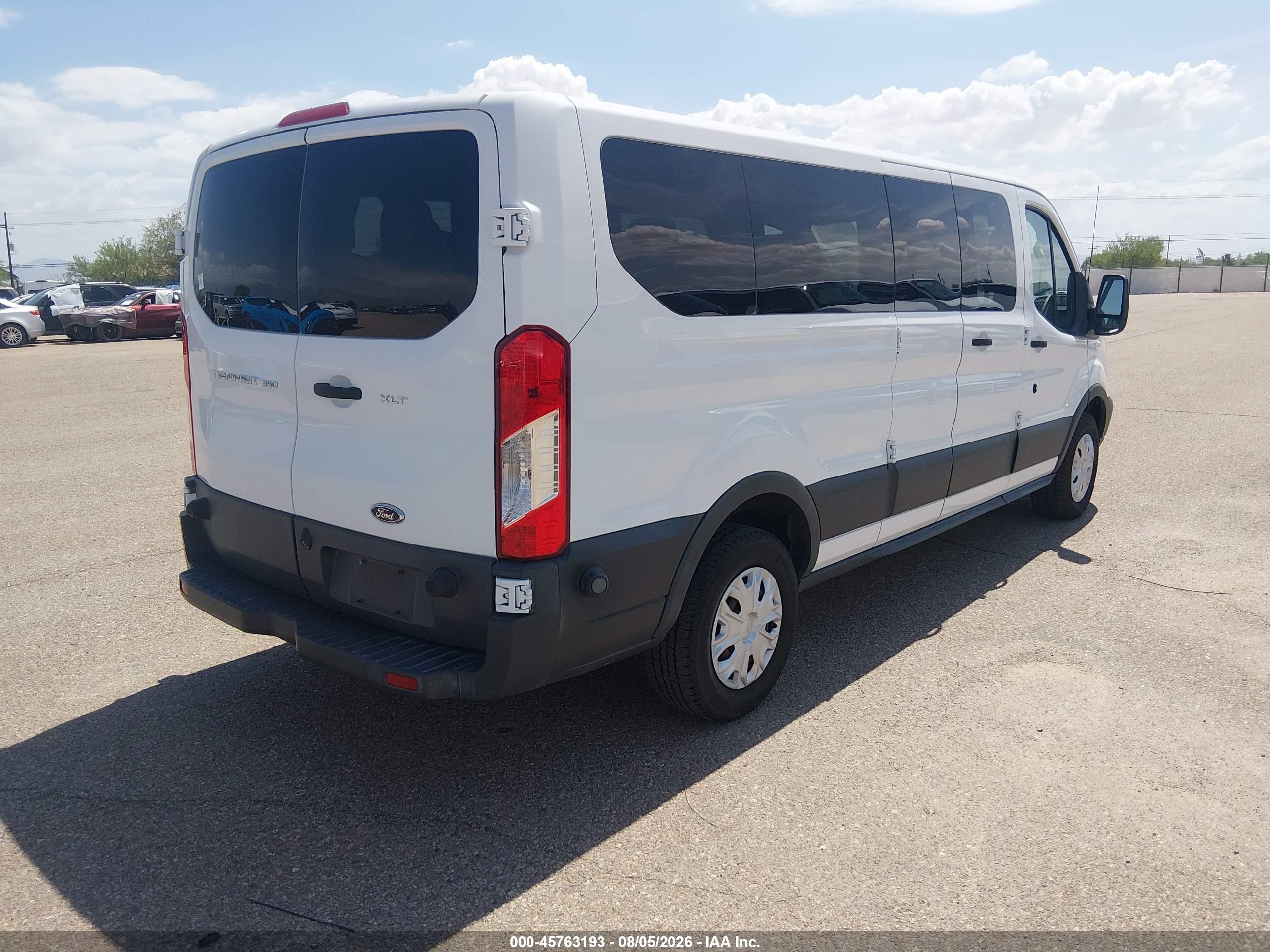 2015 Ford Transit-350 Xlt Белый vin: 1FBZX2ZM8FKB01650