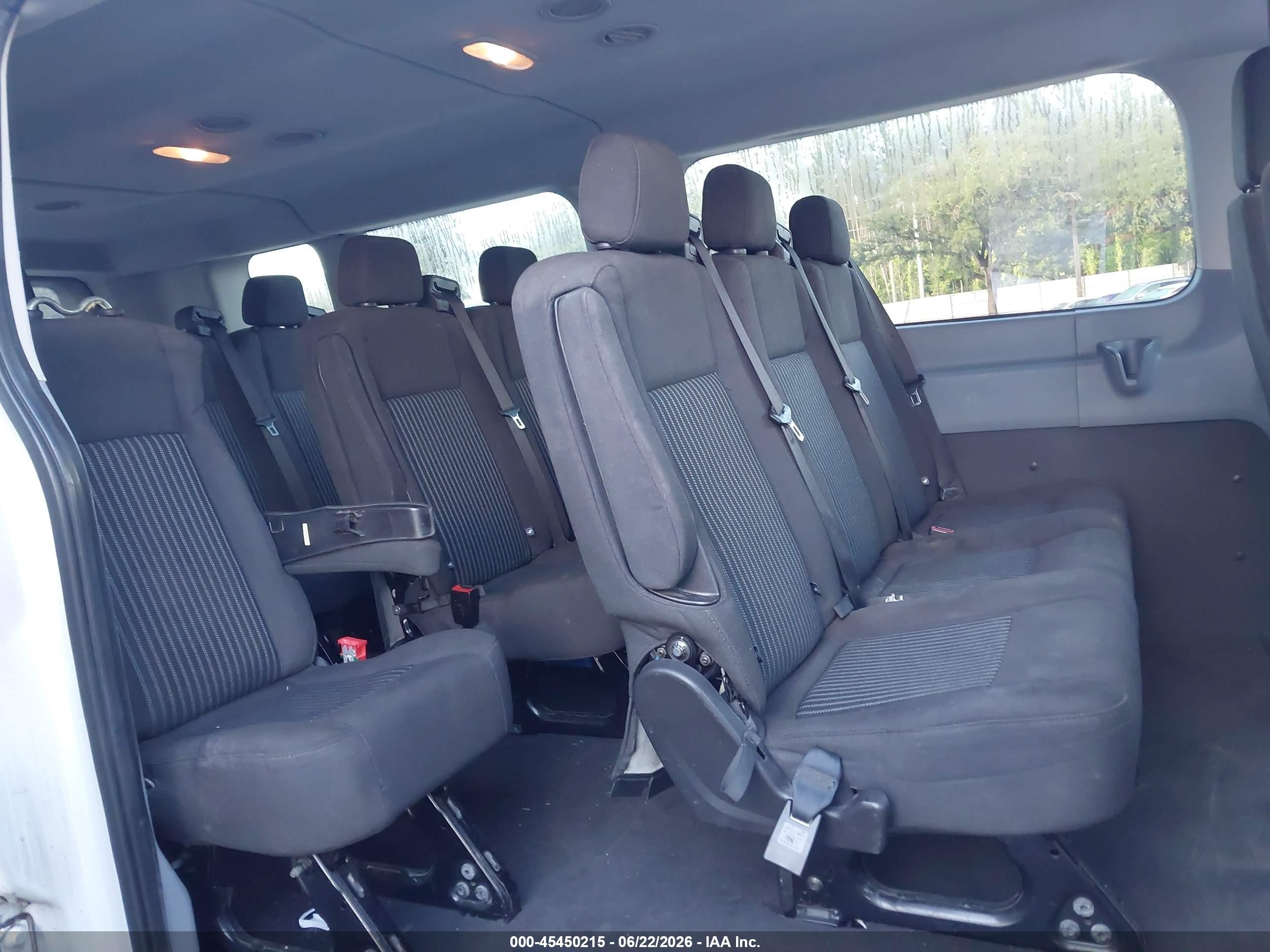 2015 Ford Transit-350 Xlt White vin: 1FBZX2ZM8FKB14477