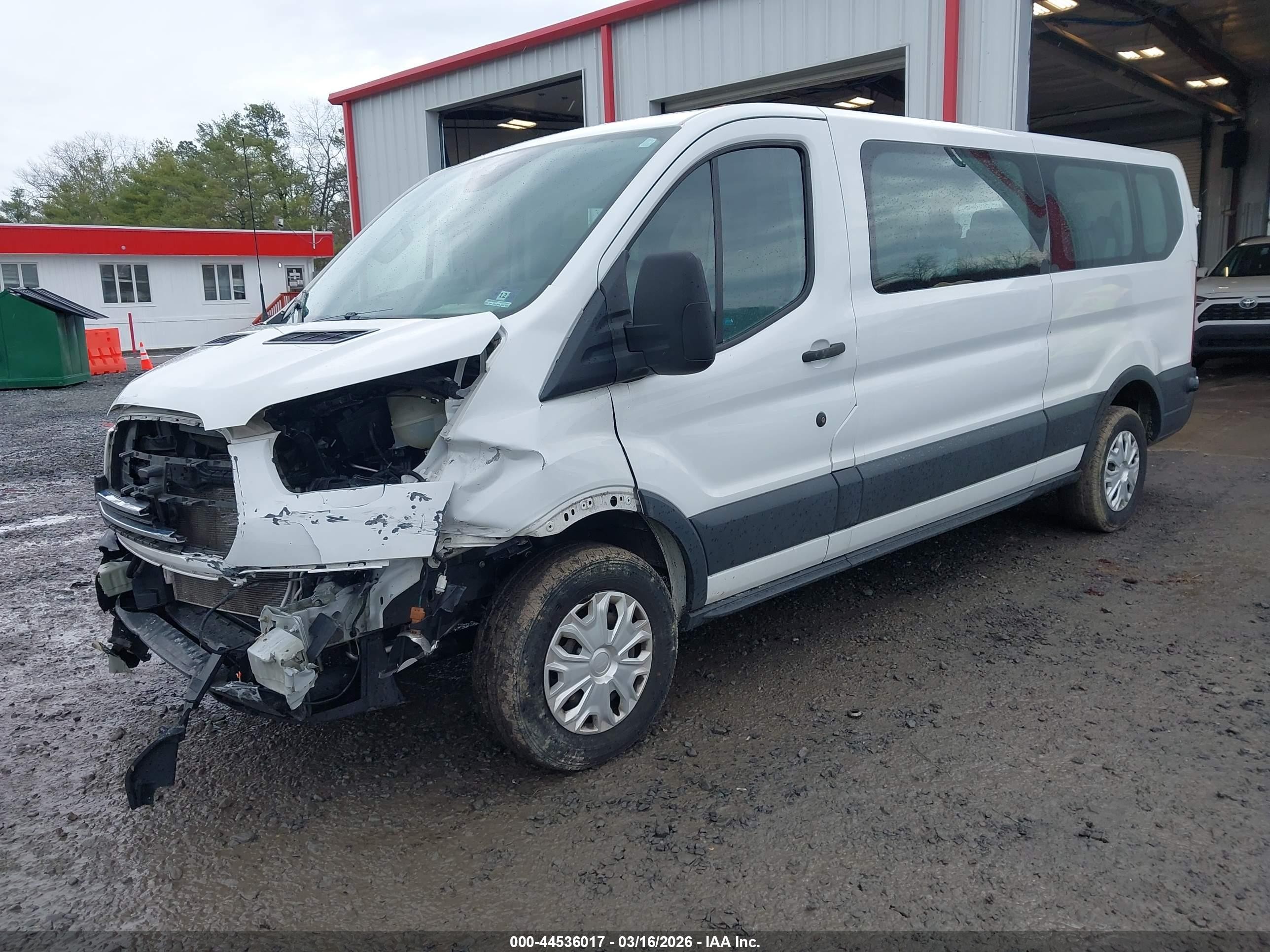 2016 Ford Transit-350 Xlt White vin: 1FBZX2ZM8GKA60843