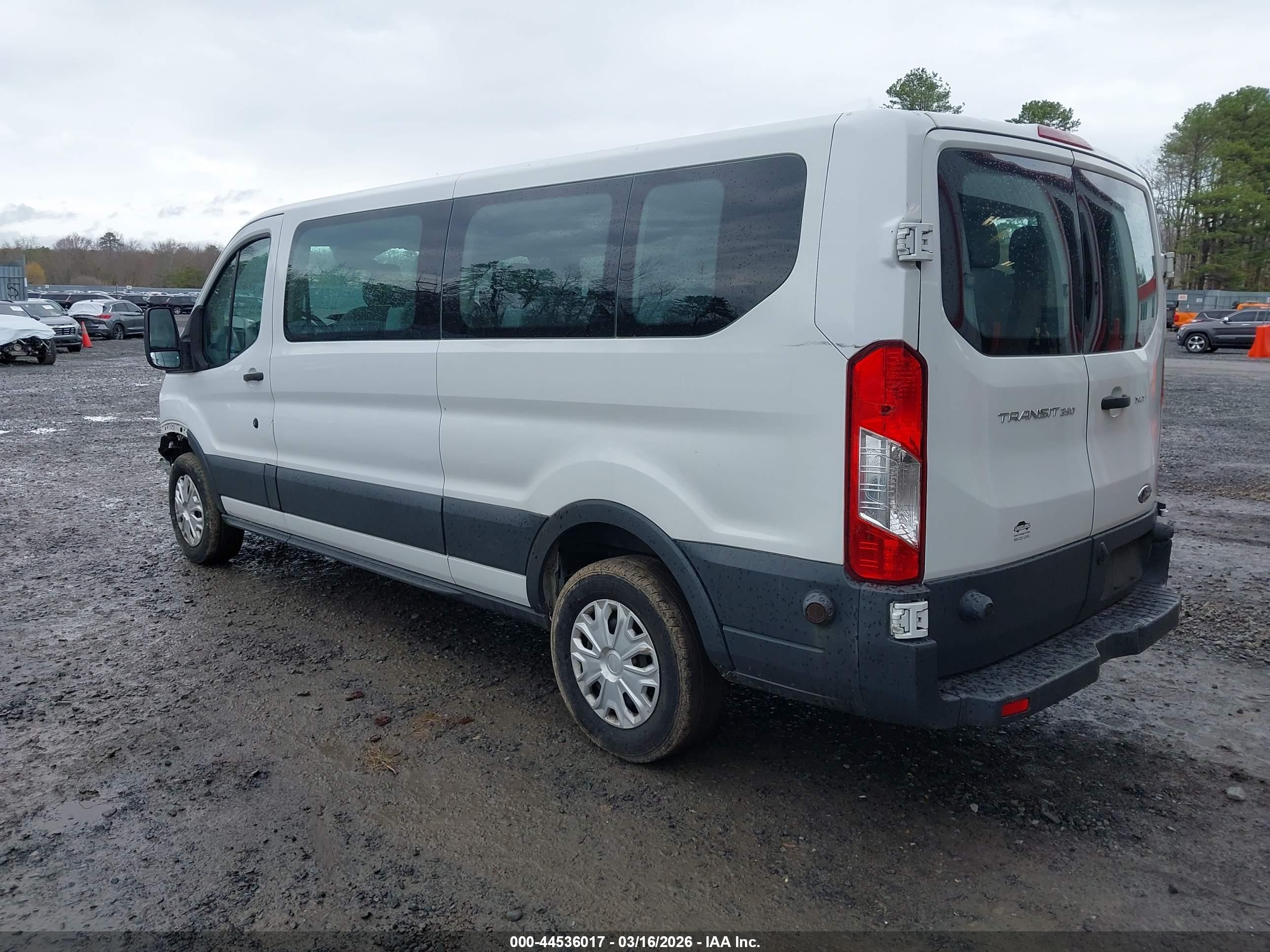 2016 Ford Transit-350 Xlt White vin: 1FBZX2ZM8GKA60843