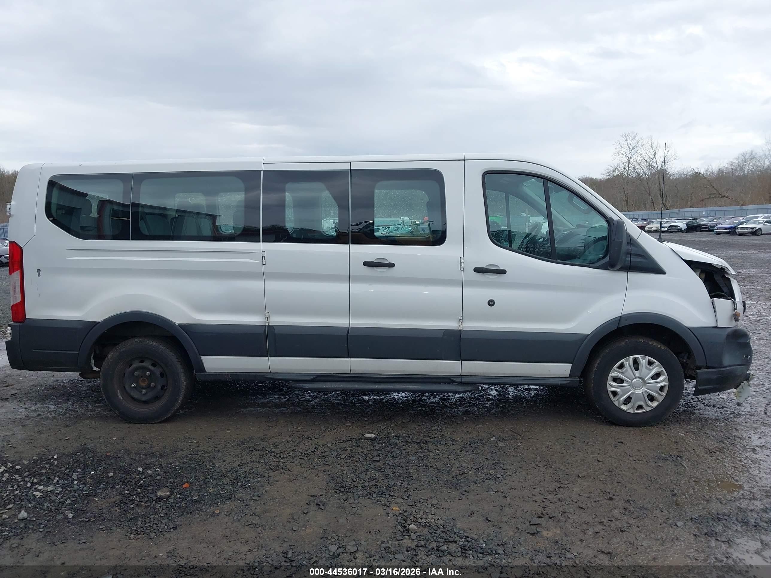2016 Ford Transit-350 Xlt White vin: 1FBZX2ZM8GKA60843