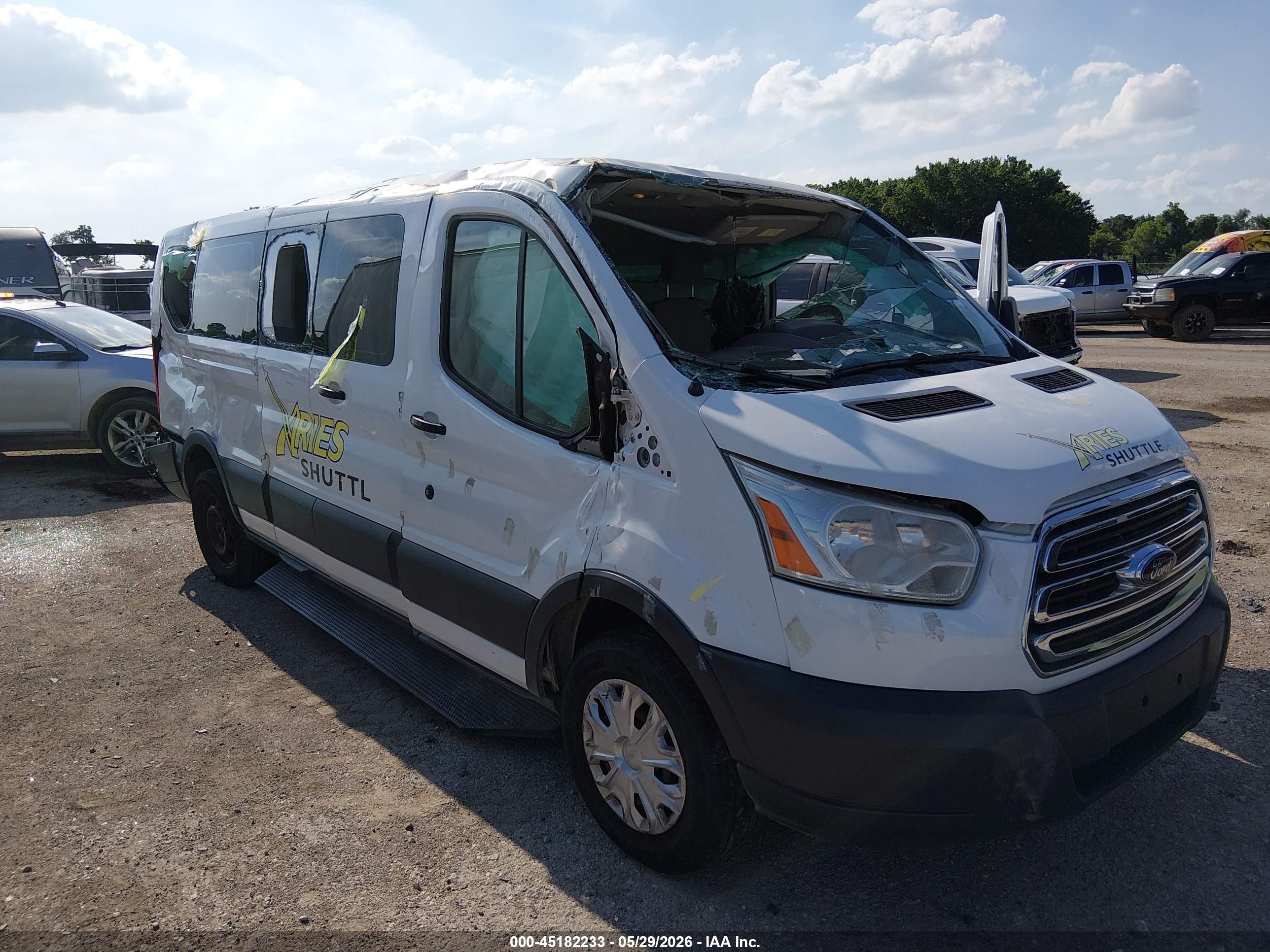 2015 Ford Transit-350 Xlt White vin: 1FBZX2ZM9FKA30832