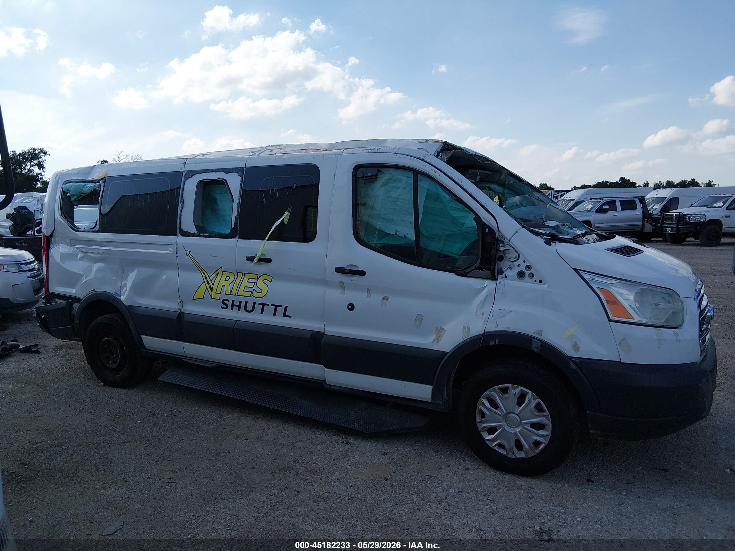2015 Ford Transit-350 Xlt White vin: 1FBZX2ZM9FKA30832