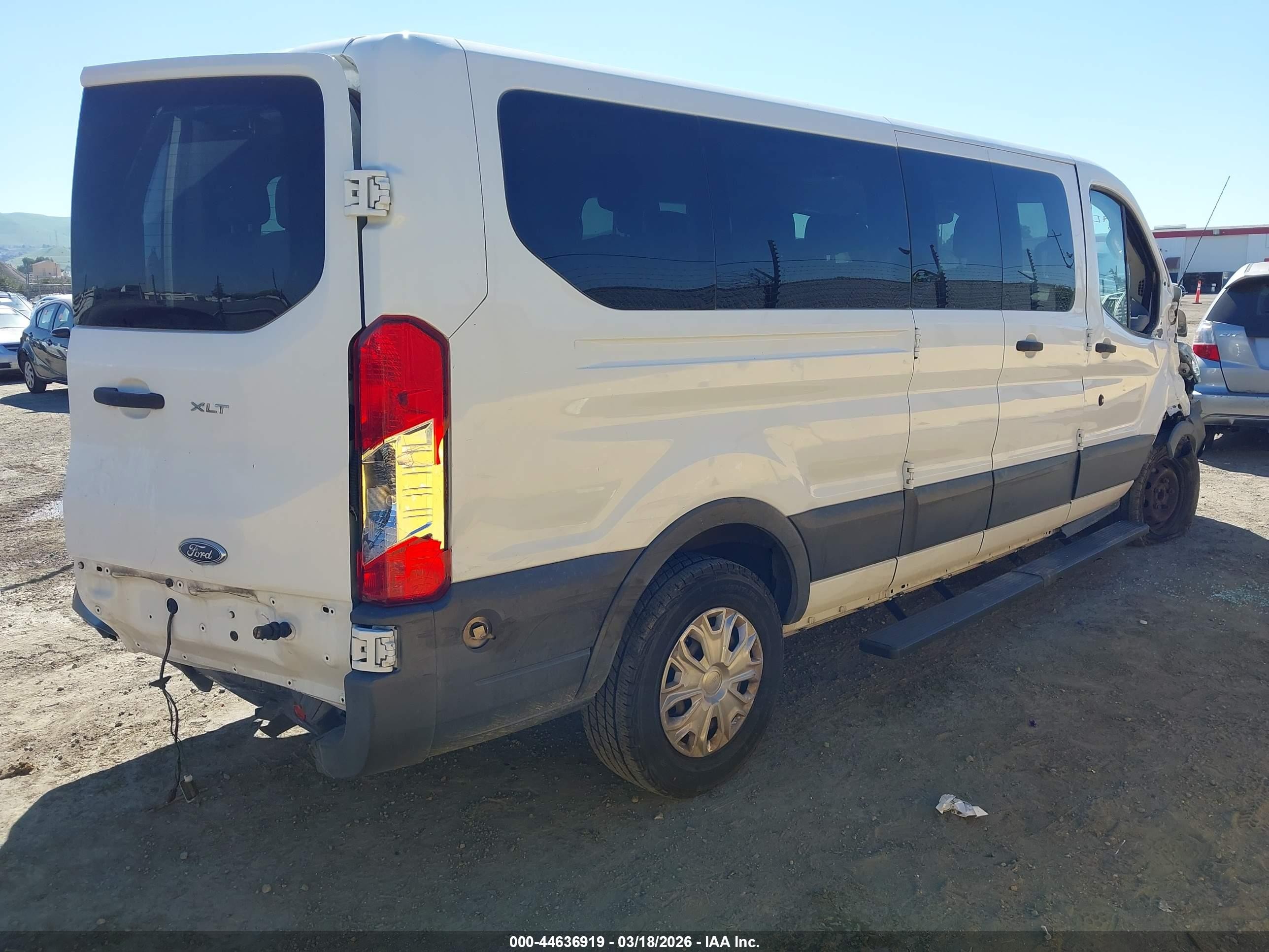 2015 Ford Transit-350 Xlt White vin: 1FBZX2ZM9FKB27884