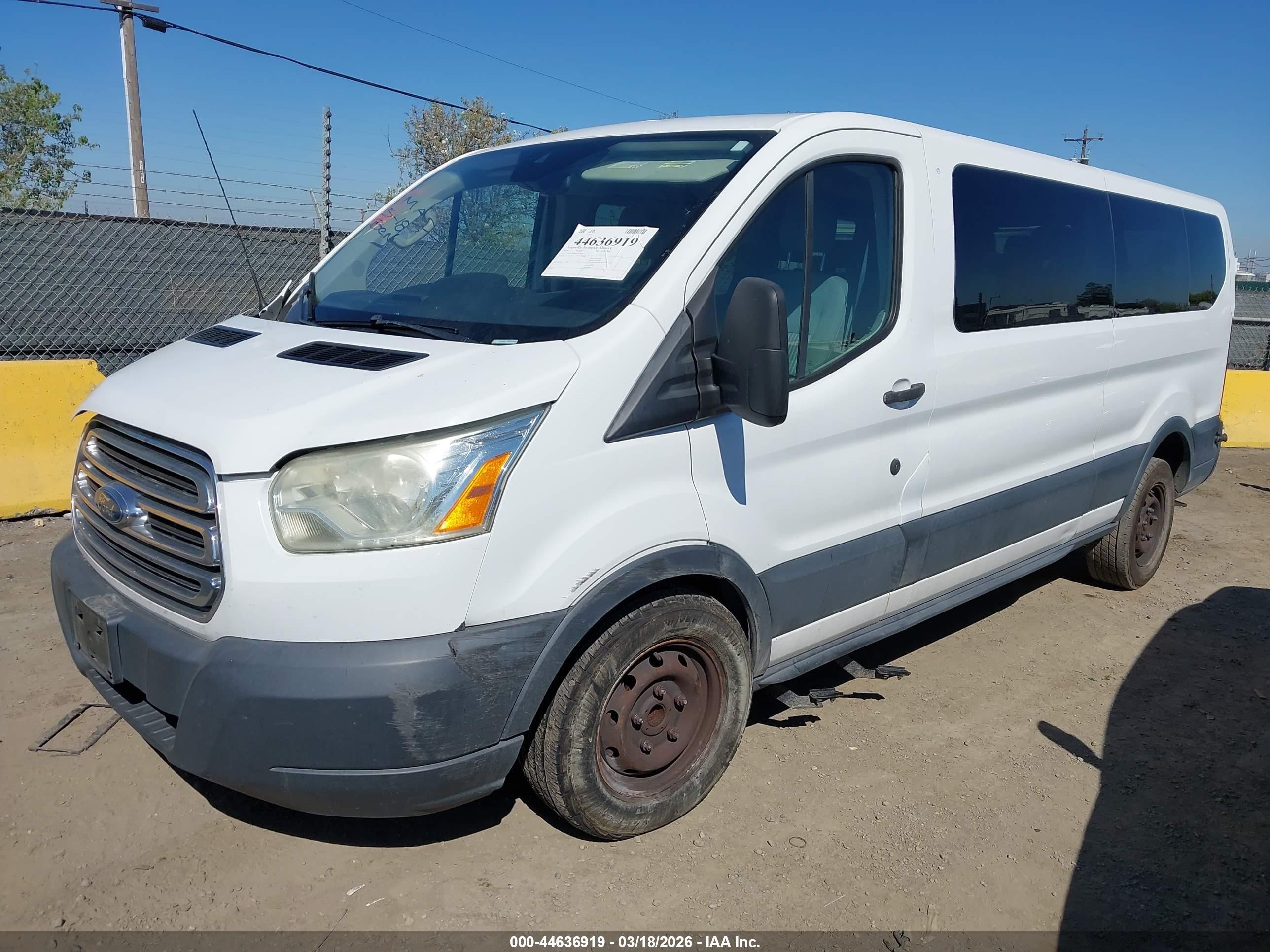 2015 Ford Transit-350 Xlt White vin: 1FBZX2ZM9FKB27884