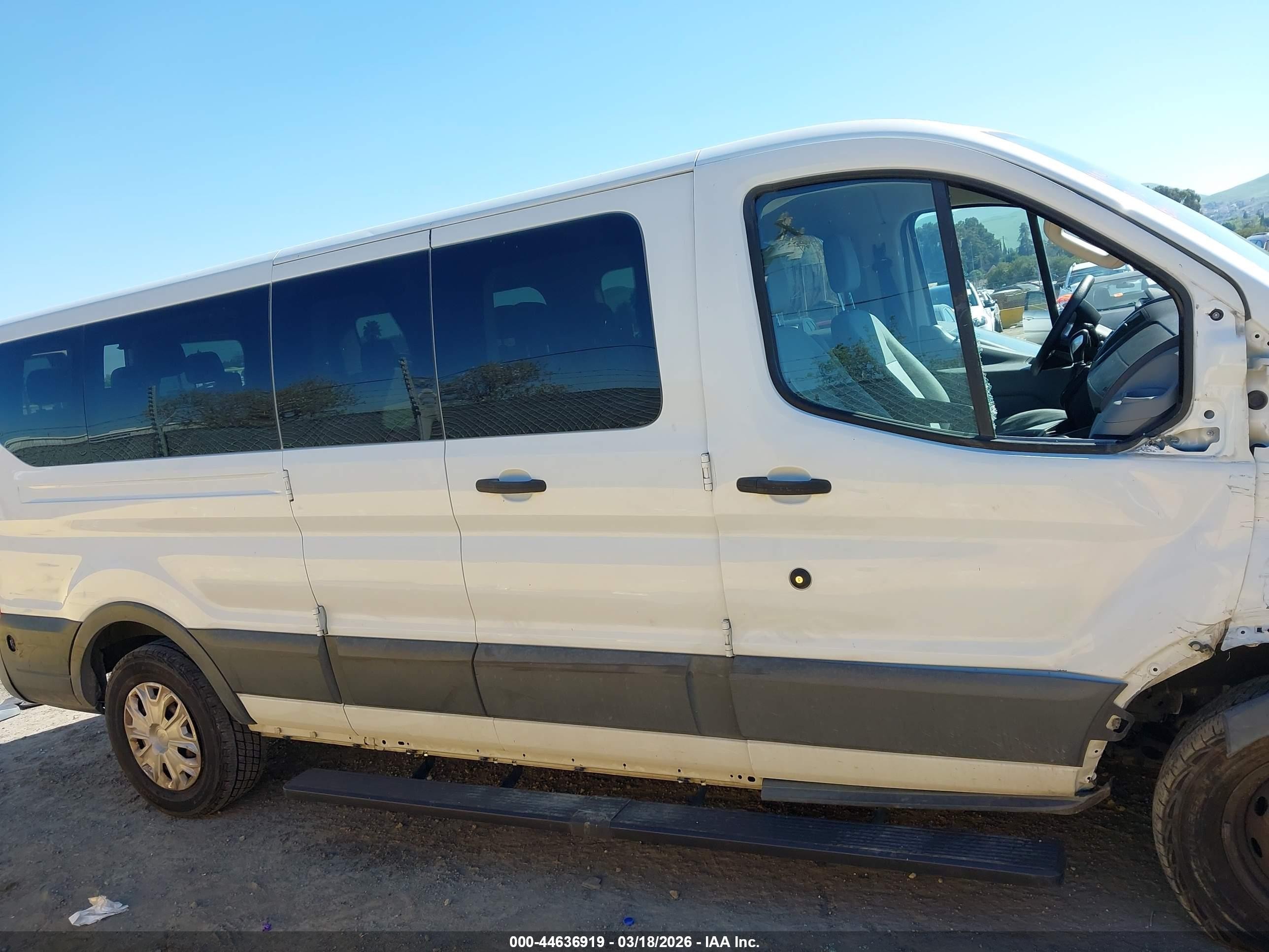 2015 Ford Transit-350 Xlt White vin: 1FBZX2ZM9FKB27884
