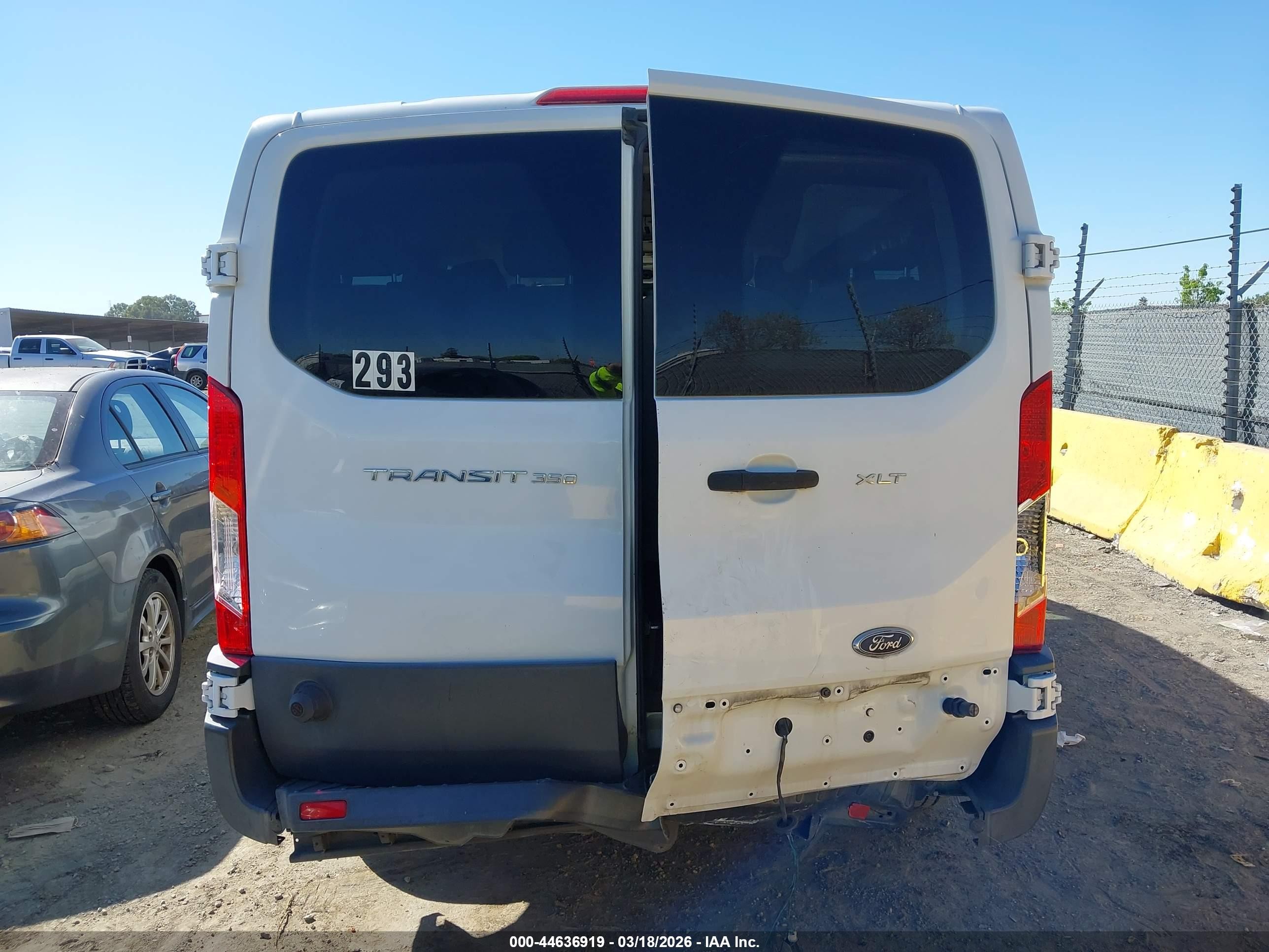 2015 Ford Transit-350 Xlt White vin: 1FBZX2ZM9FKB27884