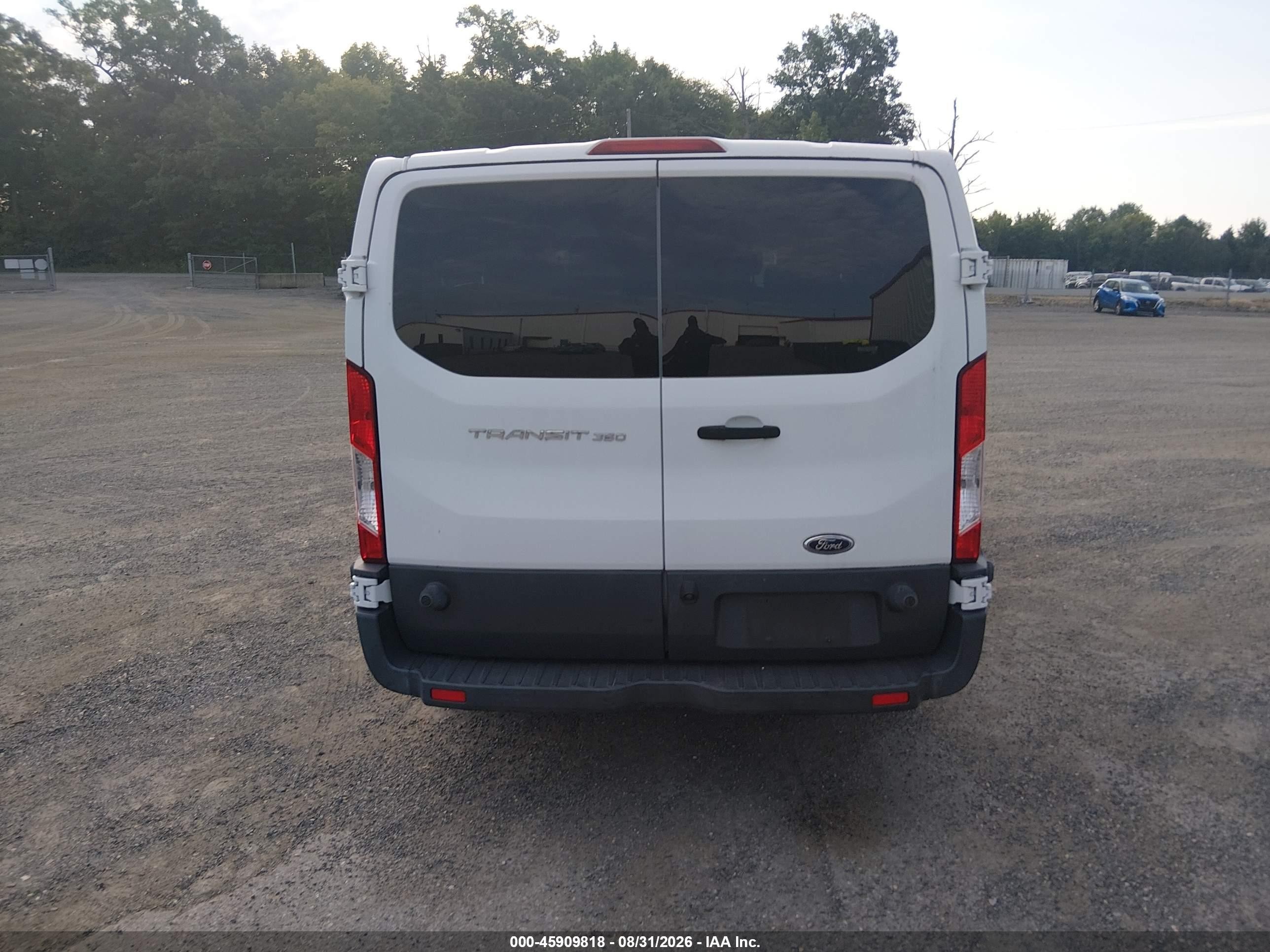 2017 Ford Transit-350 Xl White vin: 1FBZX2ZM9HKB02518