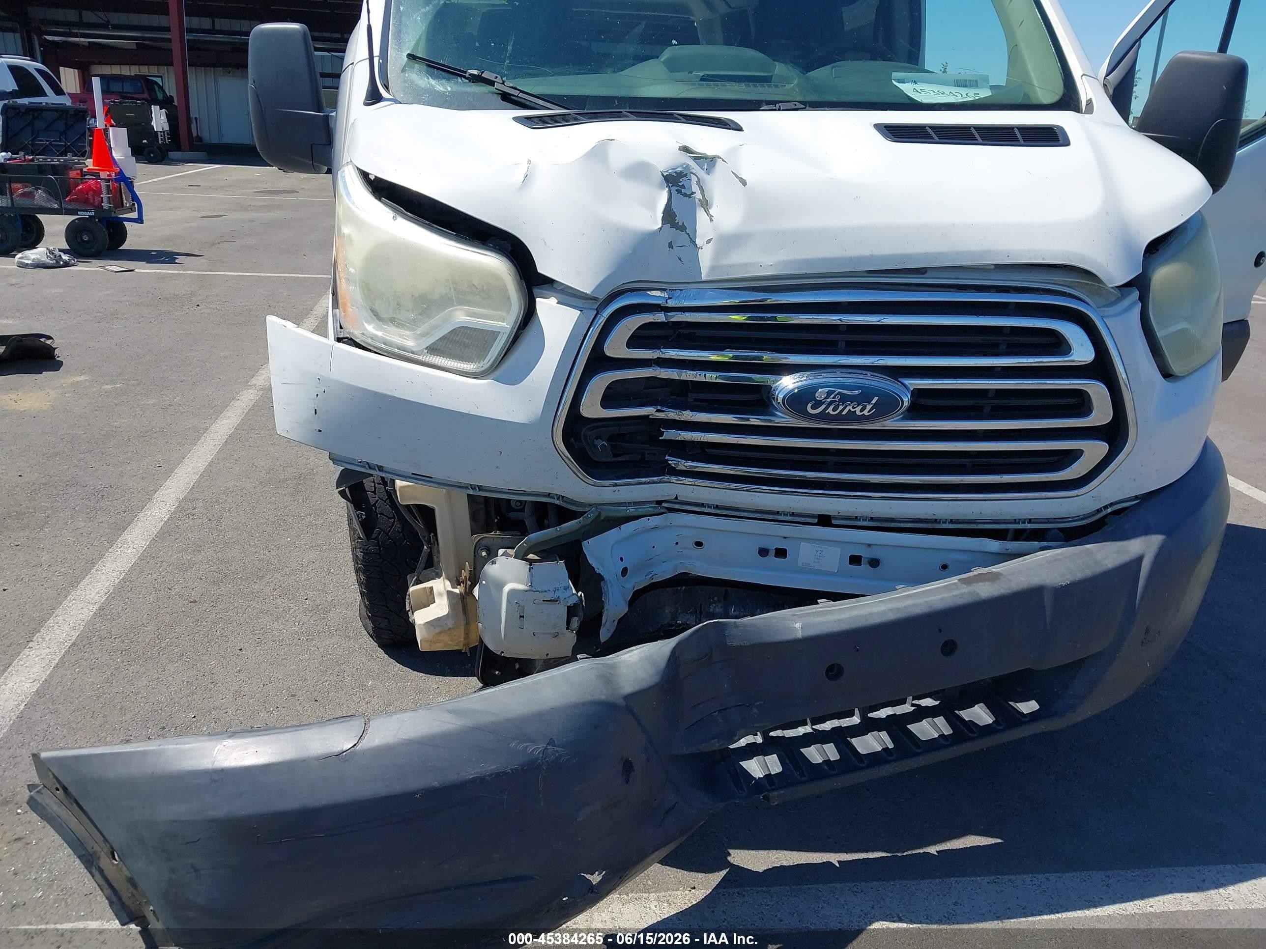 2015 Ford Transit-350 Xlt White vin: 1FBZX2ZMXFKA88156