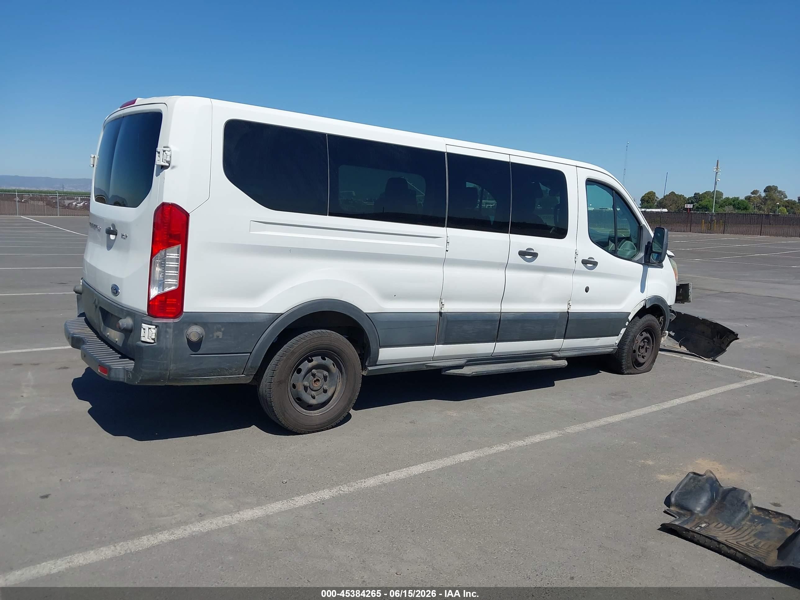 2015 Ford Transit-350 Xlt White vin: 1FBZX2ZMXFKA88156