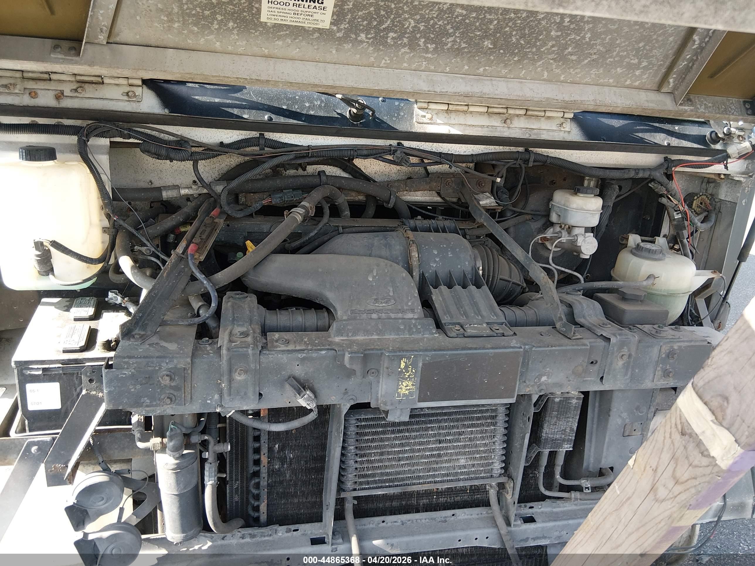 2002 Ford E-350 Stripped Commercial Черный vin: 1FCJE39L62HB06297