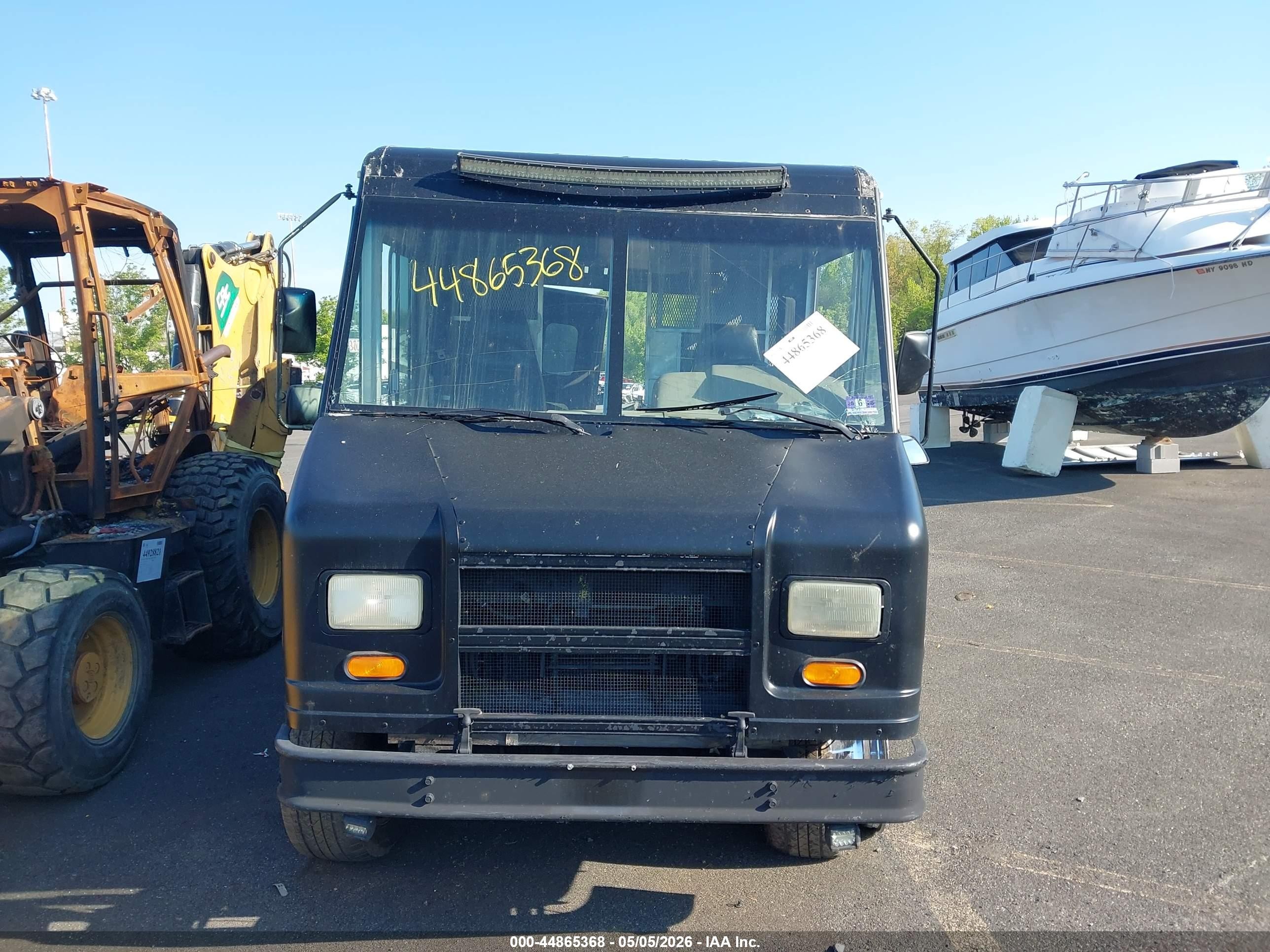 2002 Ford E-350 Stripped Commercial Черный vin: 1FCJE39L62HB06297
