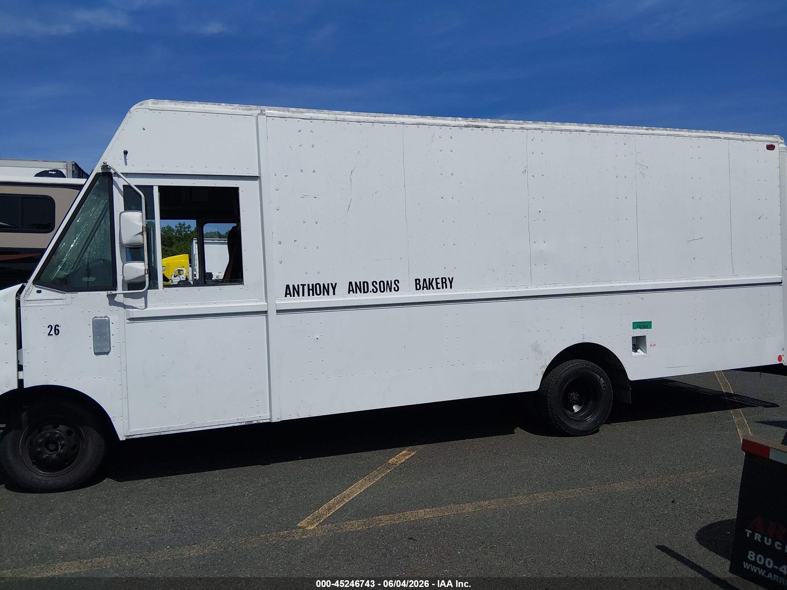 2006 Ford E-350 Stripped   Белый vin: 1FCJE39LX6HB04249