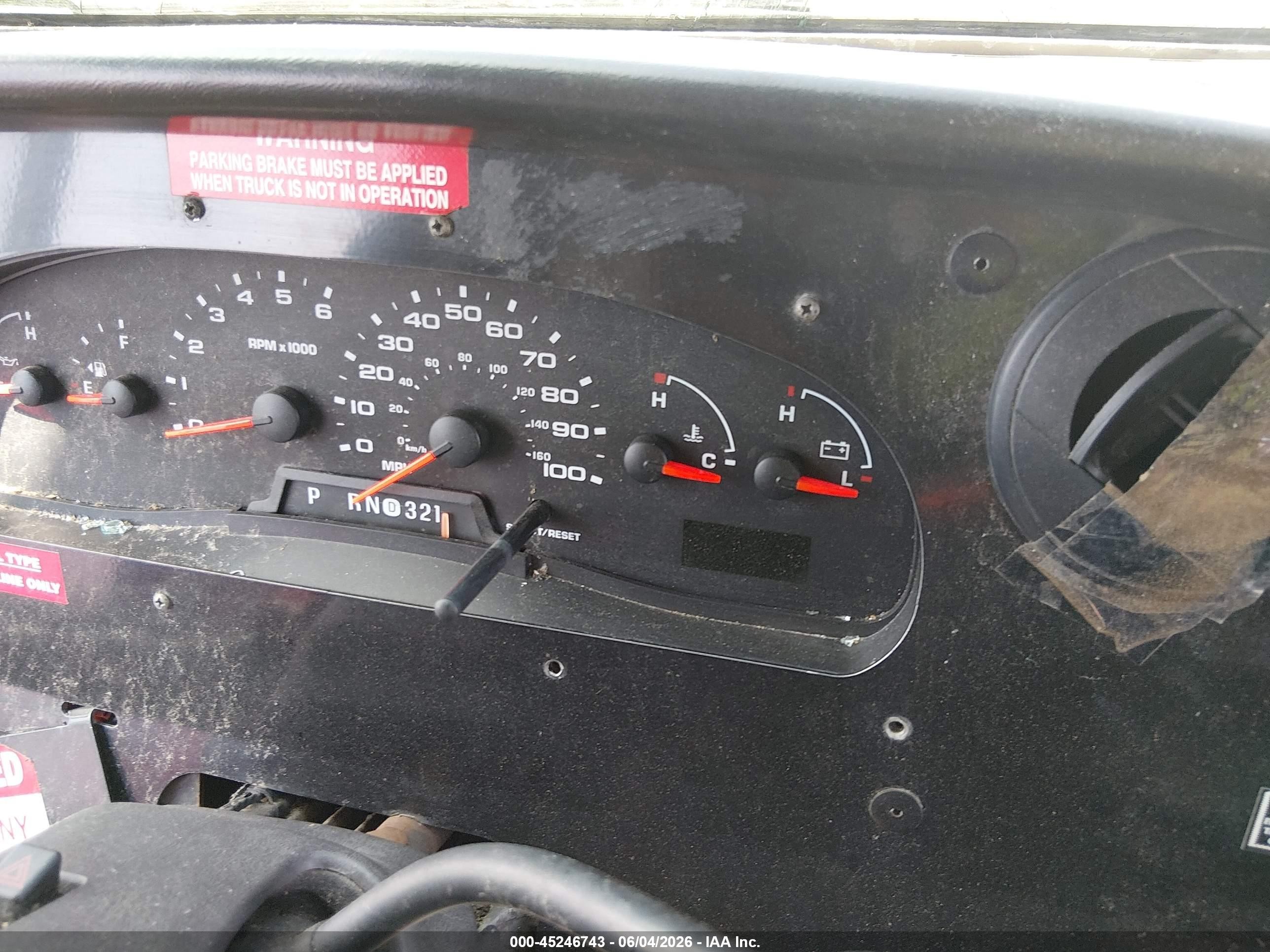 2006 Ford E-350 Stripped   Белый vin: 1FCJE39LX6HB04249