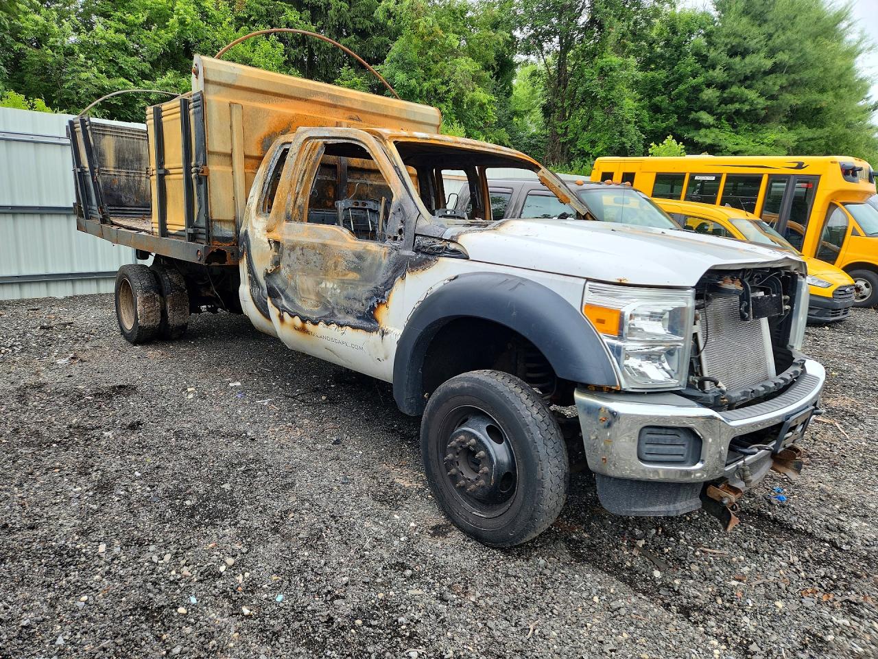 2015 Ford F550 Super Duty White vin: 1FD0X5HY3FEA29115