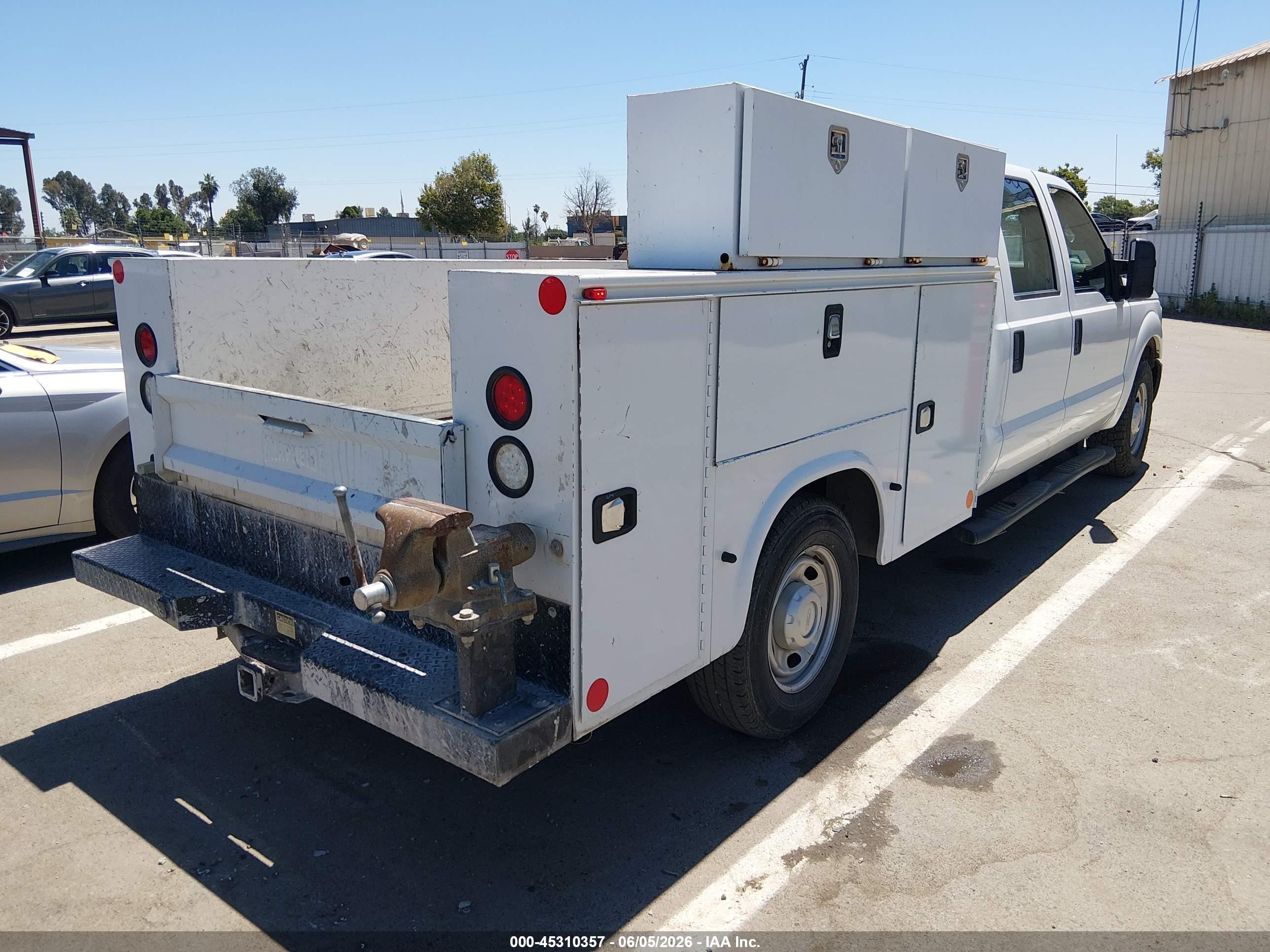2015 Ford F-250 Xl White vin: 1FD7W2A61FED30829