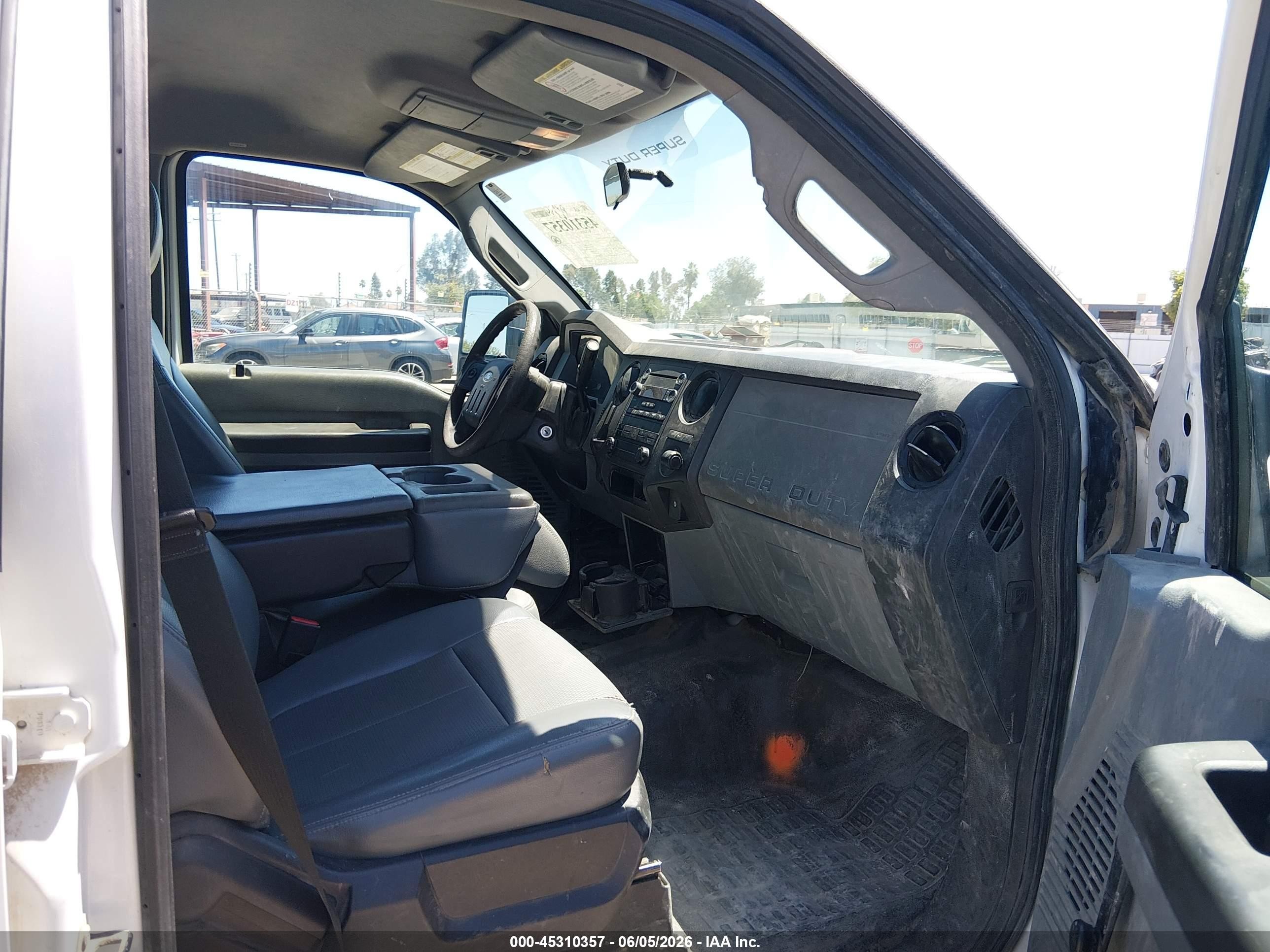 2015 Ford F-250 Xl White vin: 1FD7W2A61FED30829